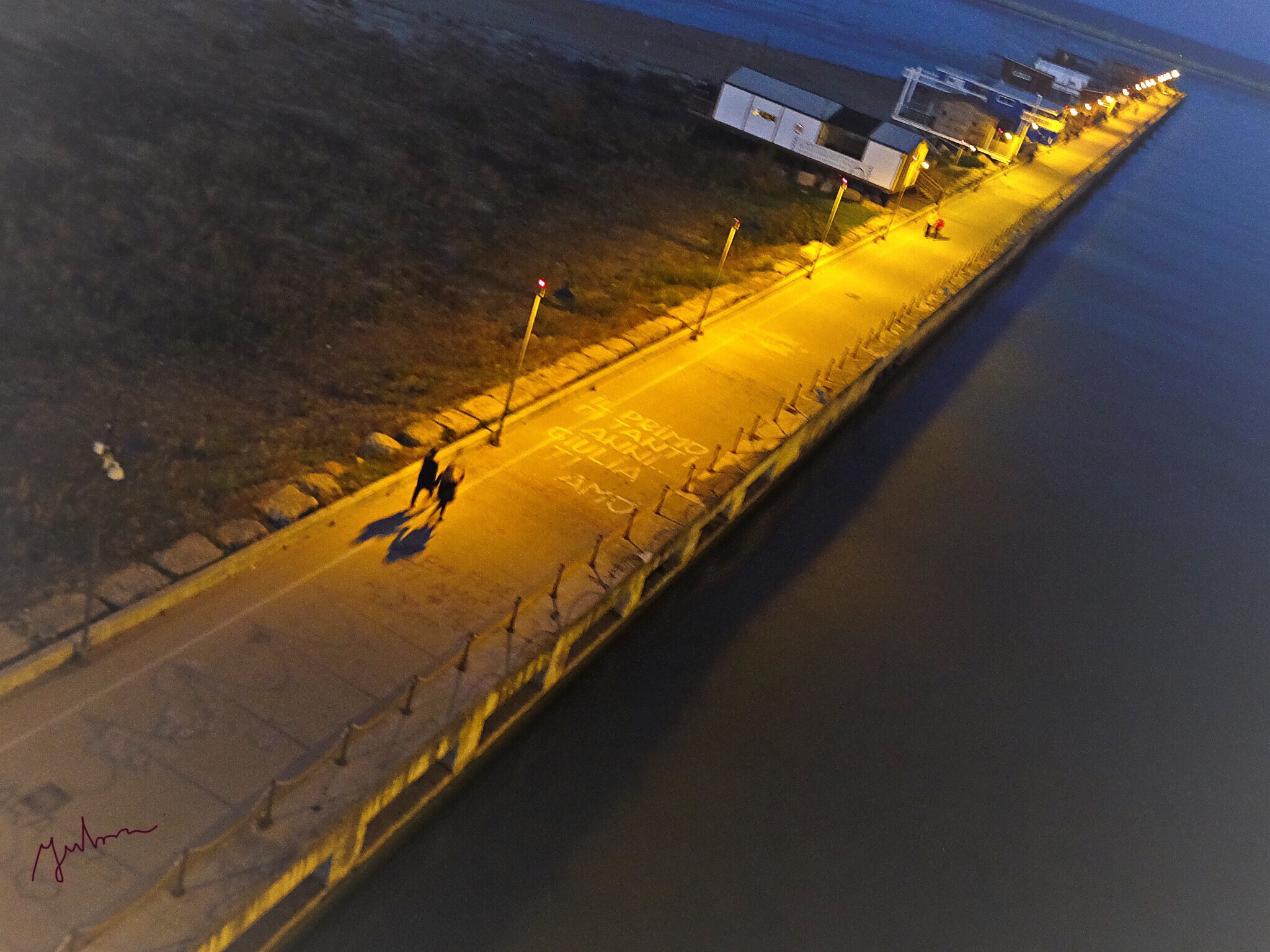 Fujifilm FinePix F900EXR sample photo. Declaration of love on the pier photography