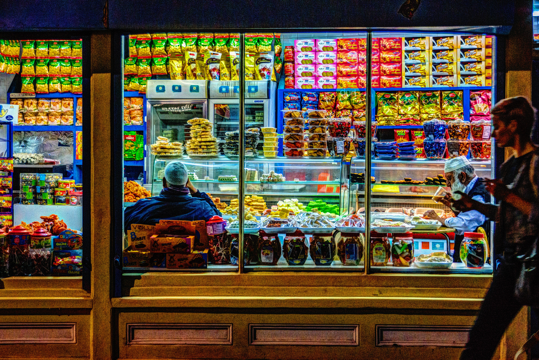 Sony SLT-A65 (SLT-A65V) sample photo. Store. brick lane. photography