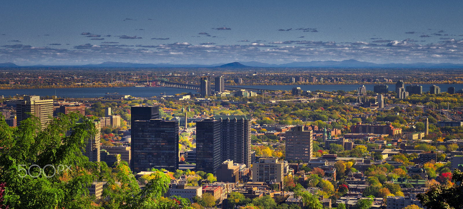 Canon EOS 650D (EOS Rebel T4i / EOS Kiss X6i) sample photo. Montreal photography