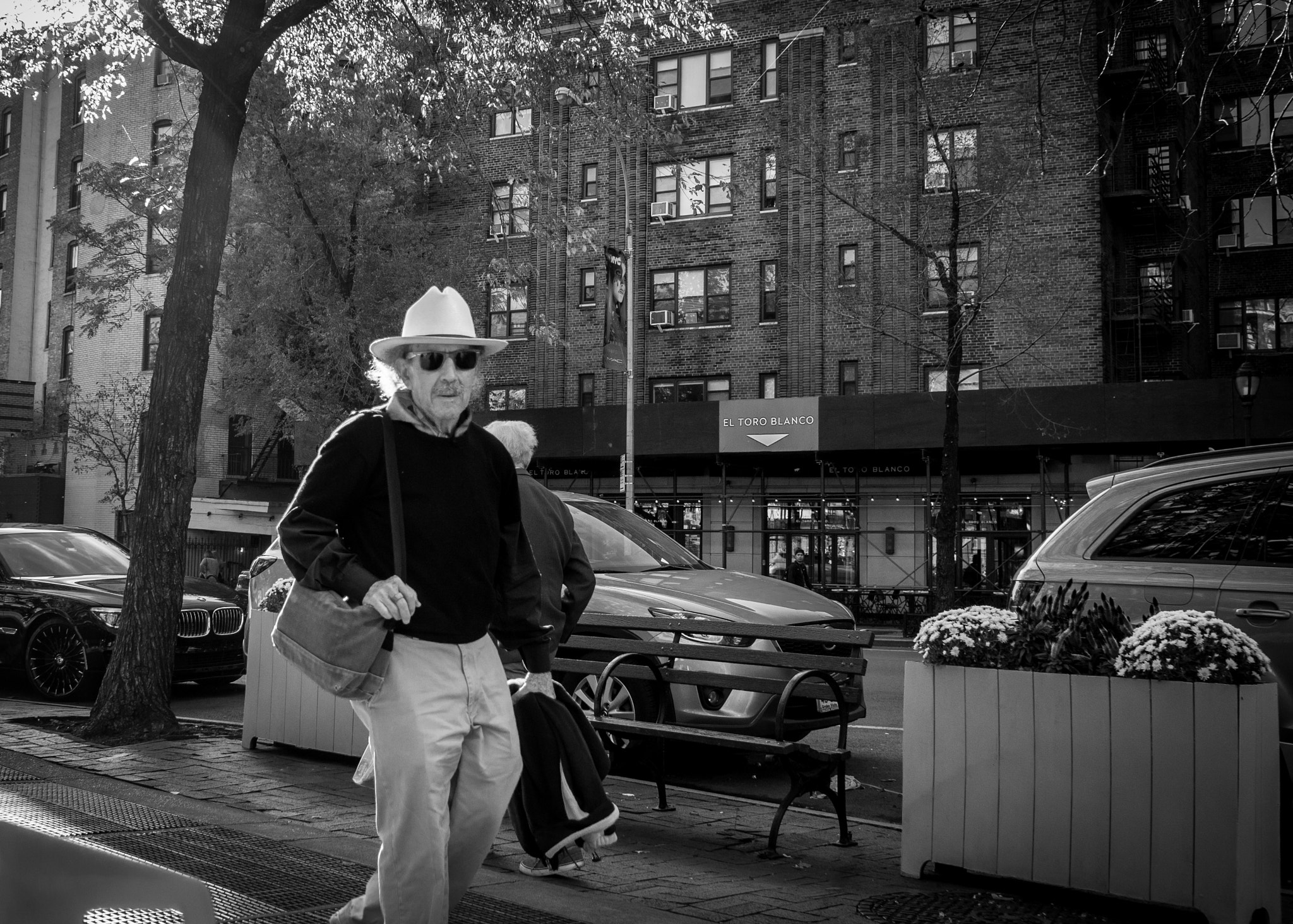 Olympus M.Zuiko Digital 17mm F2.8 Pancake sample photo. Streets of nyc #11 photography