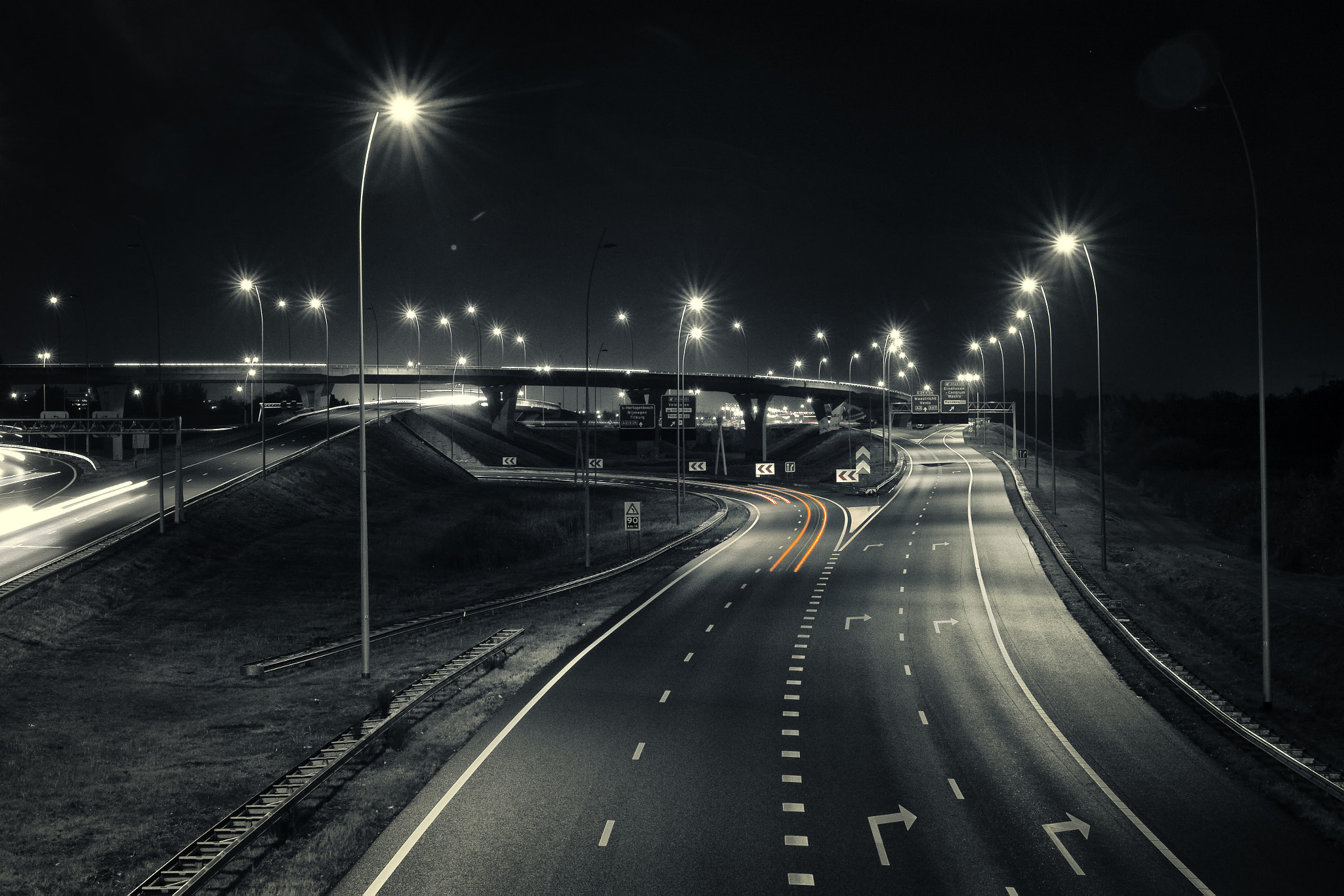 Sigma 24-105mm f/4 DG OS HSM | A sample photo. Left turn before the fly-over photography