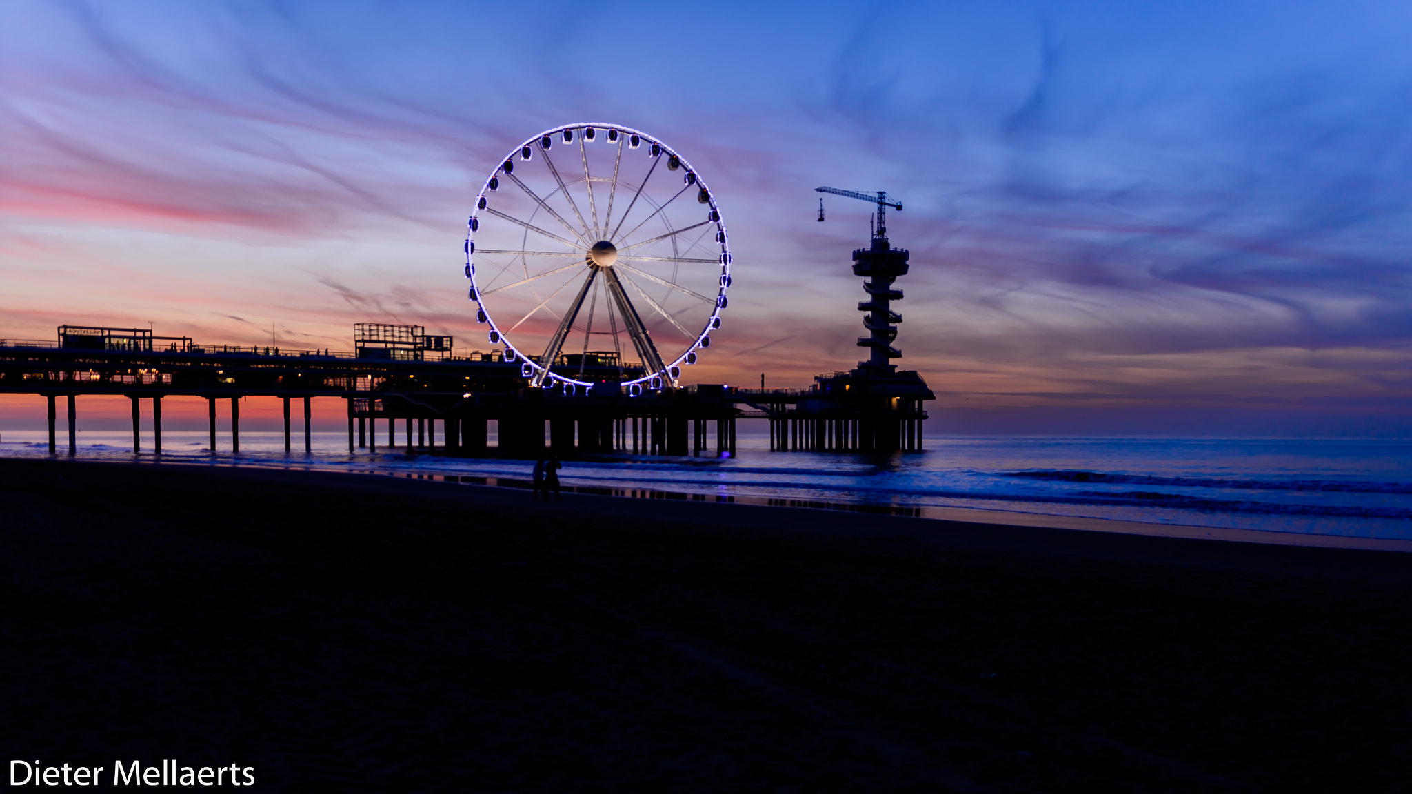 Nikon D500 + Sigma 18-35mm F1.8 DC HSM Art sample photo. Beautiful sunset at scheveningen photography