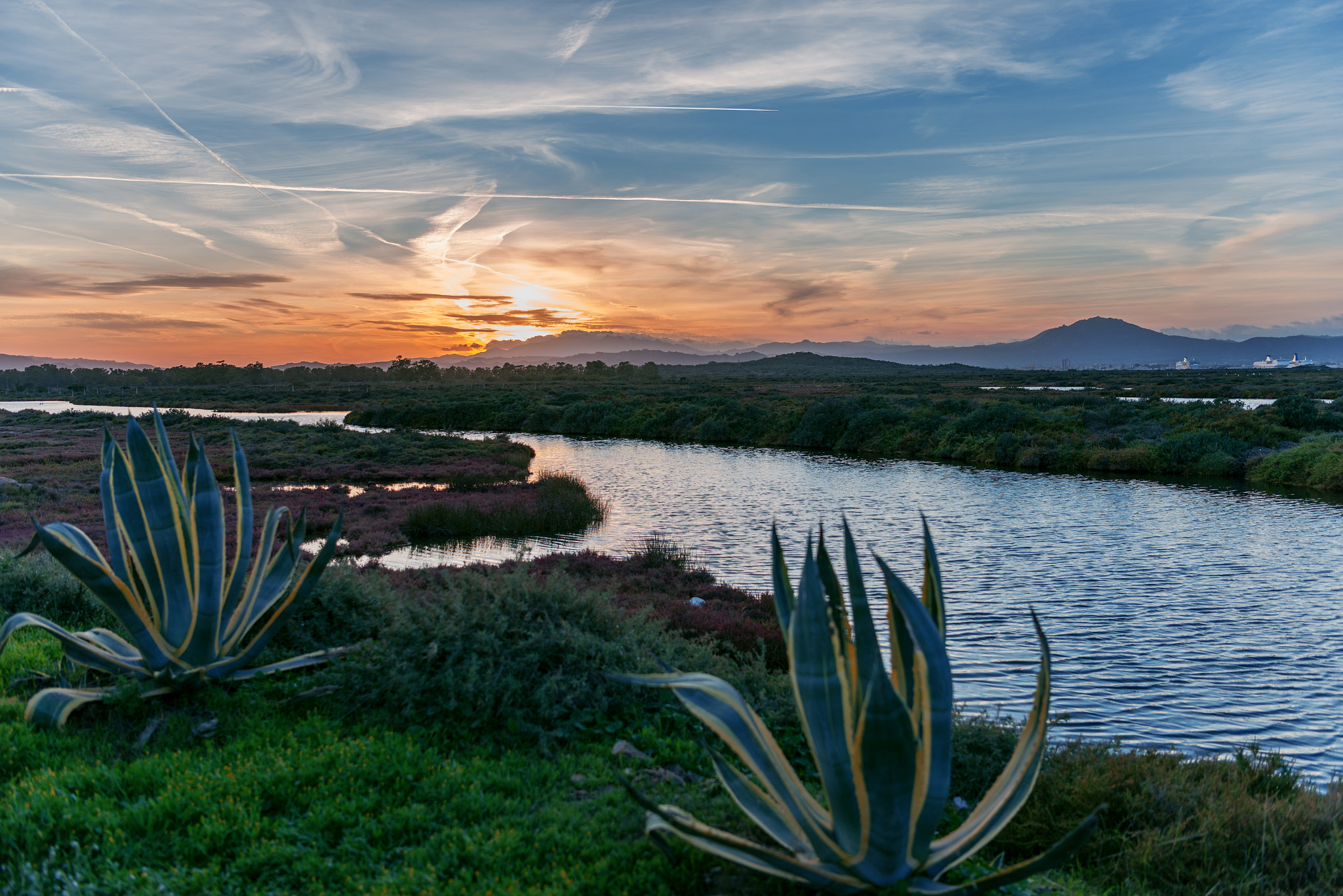 Nikon AF-S Nikkor 24-70mm F2.8E ED VR sample photo. And the sun goes down photography