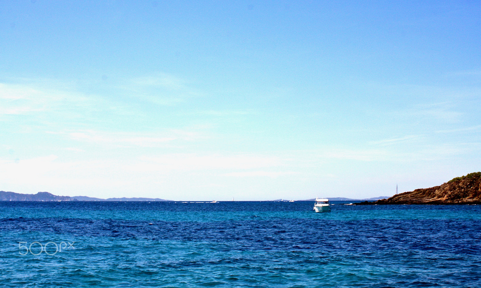 Canon EF 35-80mm f/4-5.6 sample photo. Blue one photography