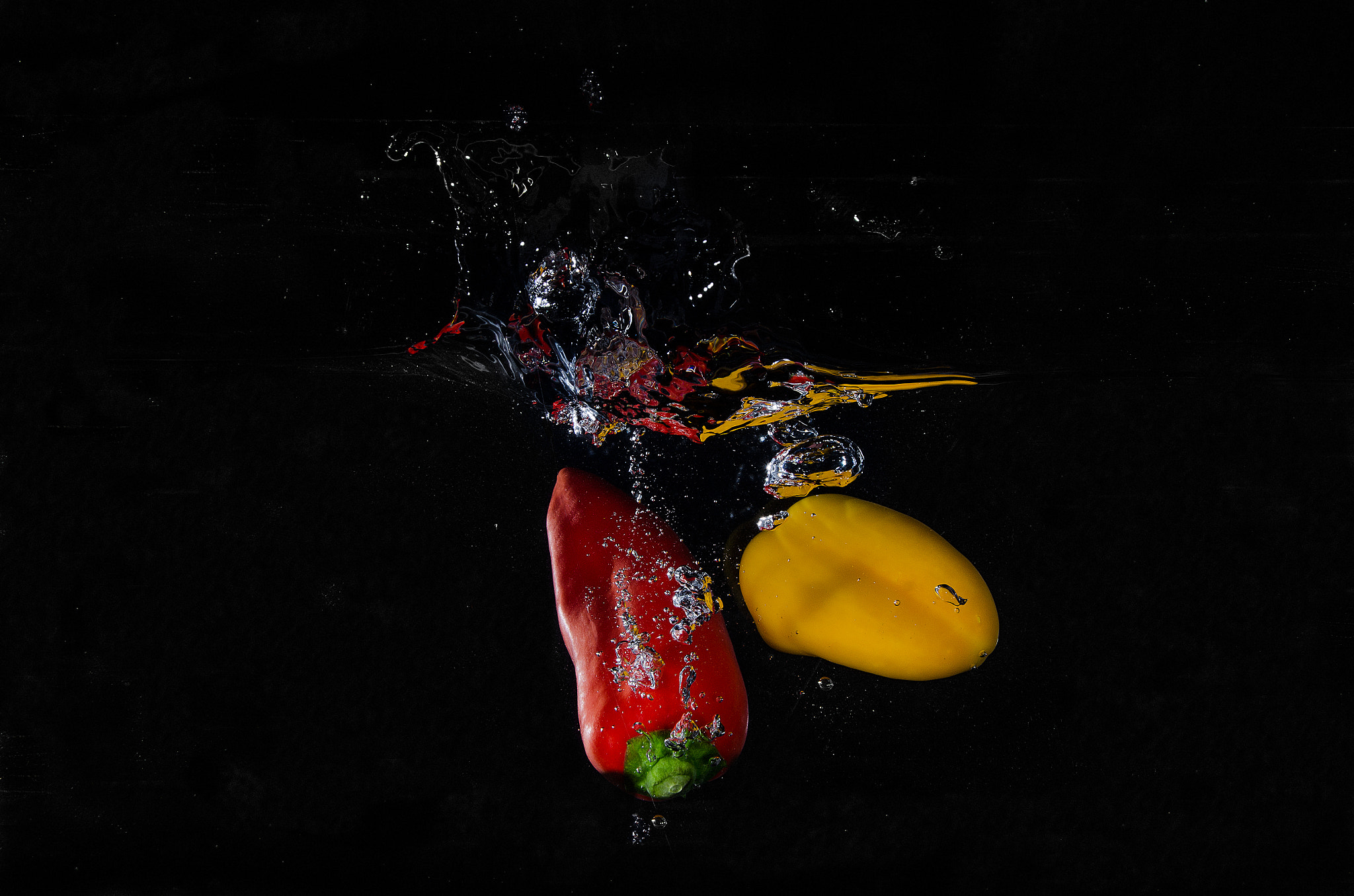 Sigma 18-250mm F3.5-6.3 DC Macro OS HSM sample photo. Waterboarding photography