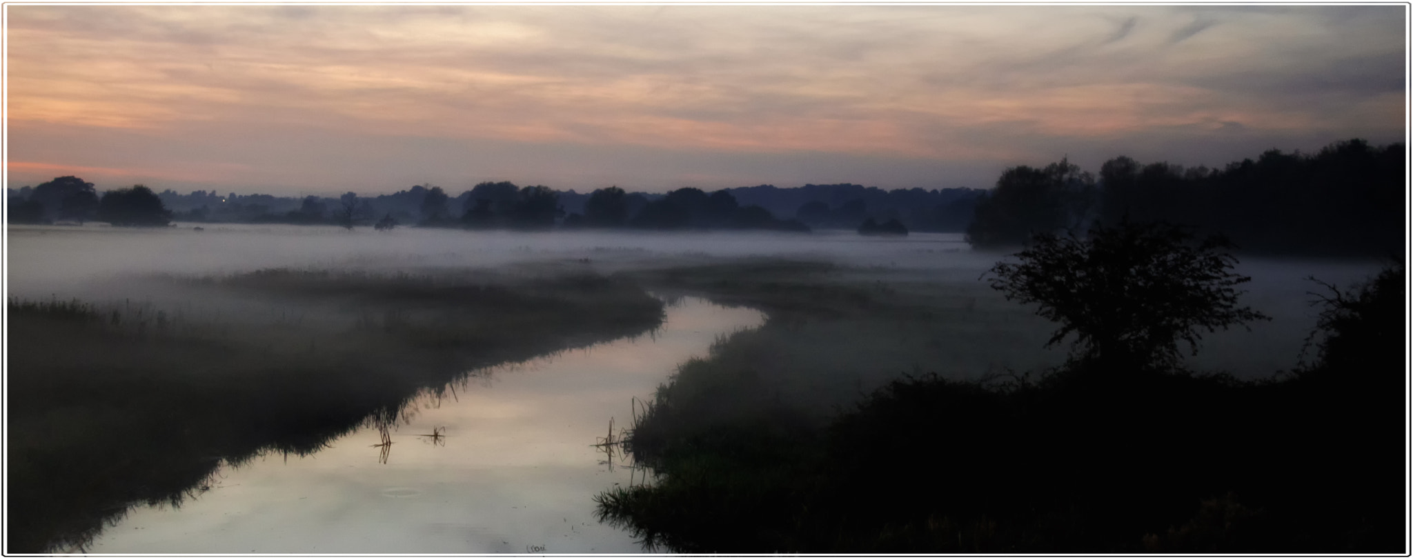 Canon EOS 760D (EOS Rebel T6s / EOS 8000D) sample photo. Mist & fog carpet photography