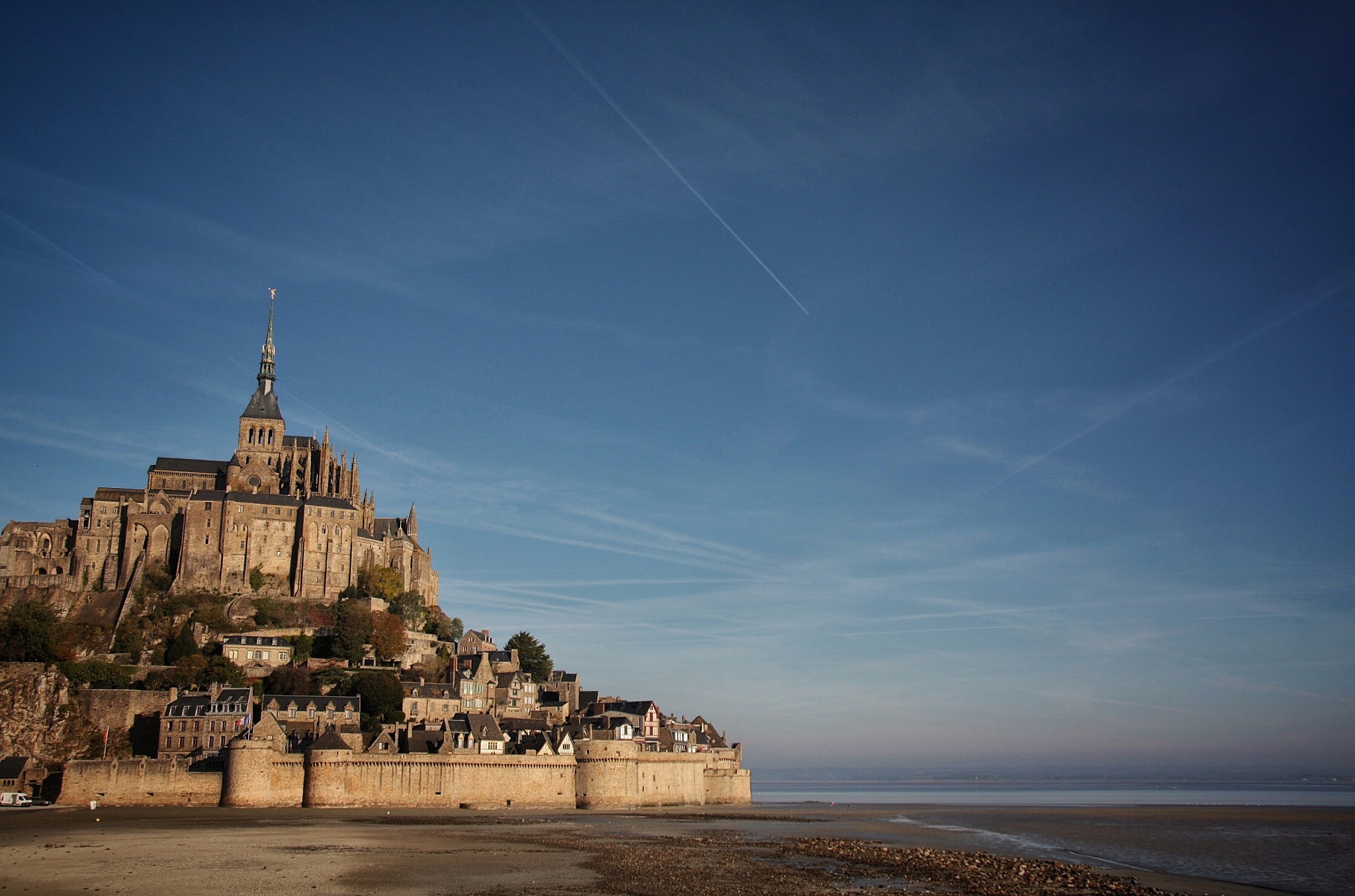 Canon 18-250mm sample photo. Le mont-saint-michel,france photography