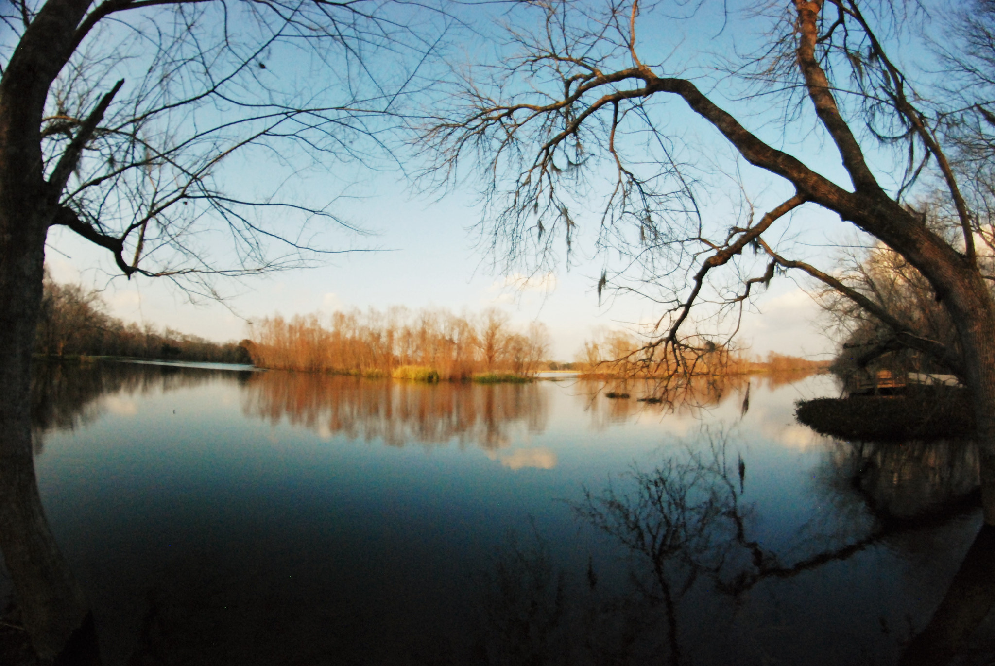 Nikon D80 + Samyang 8mm F3.5 Aspherical IF MC Fisheye sample photo. Winter reflections photography