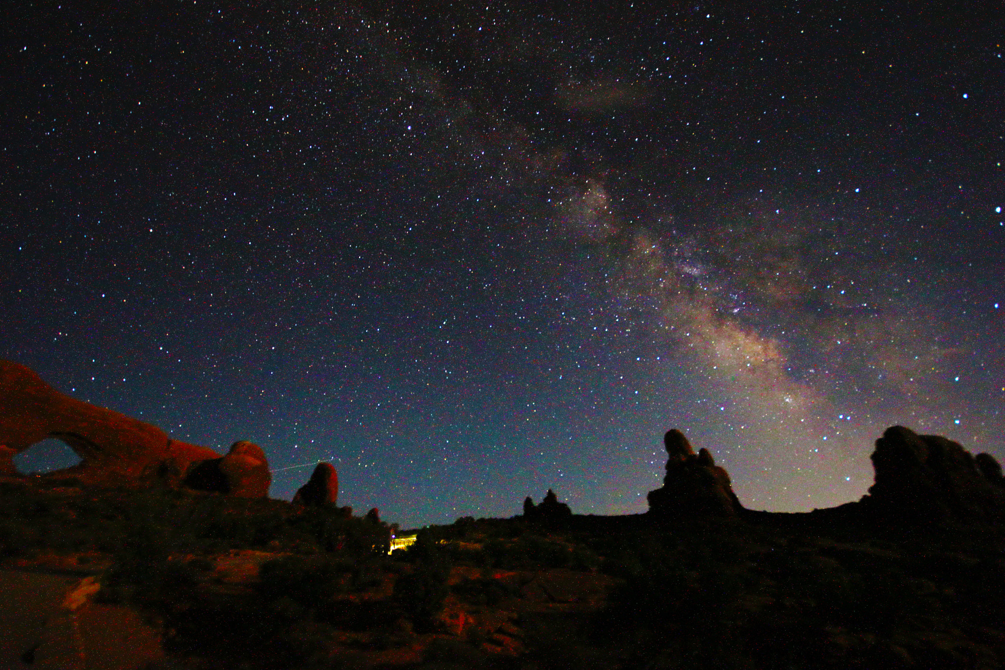 Canon EOS 80D + Sigma 10-20mm F4-5.6 EX DC HSM sample photo. Milky way, arches national park (first attempt) photography