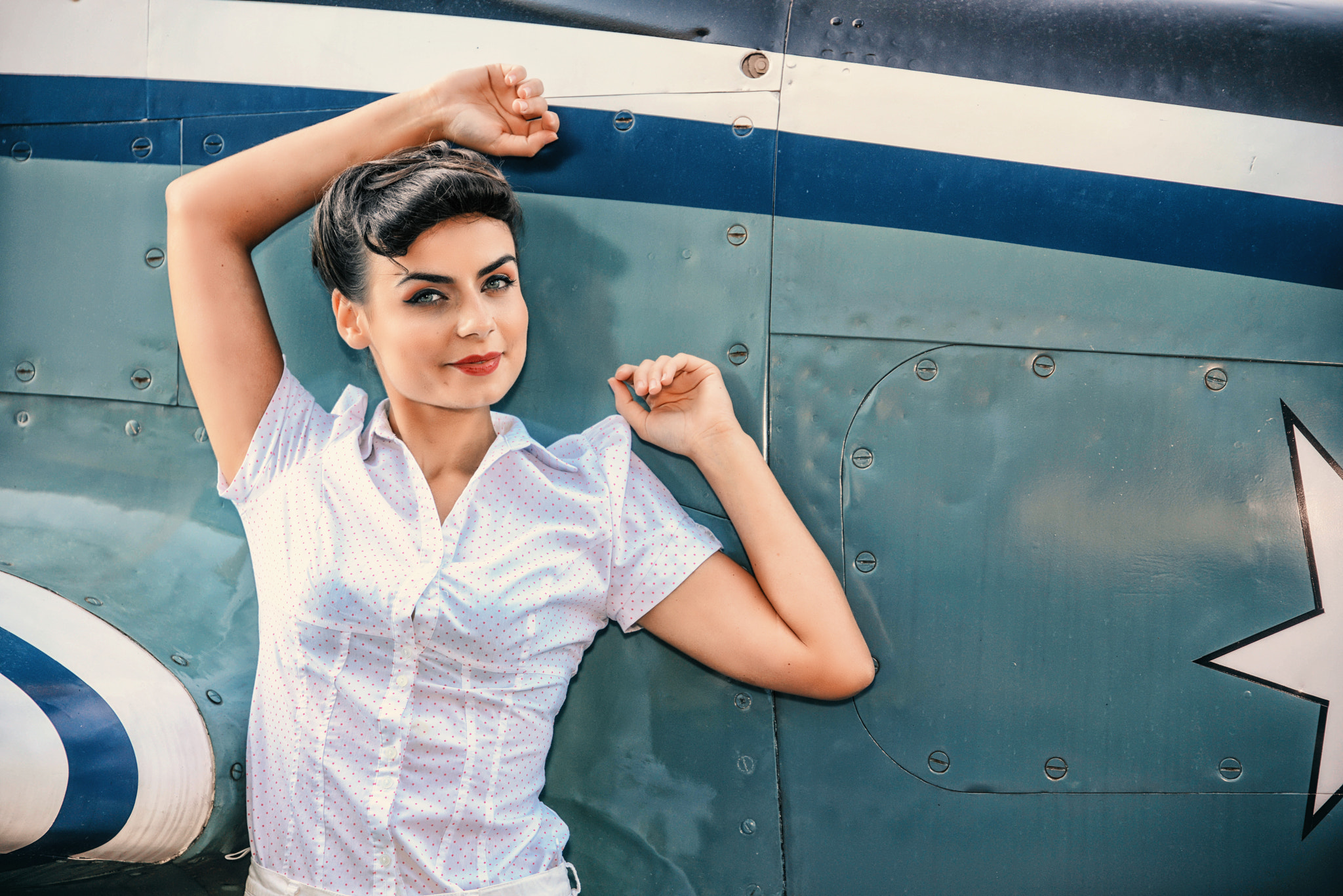 Nikon D800 + Sigma 24-105mm F4 DG OS HSM Art sample photo. Retro beauty #3 photography