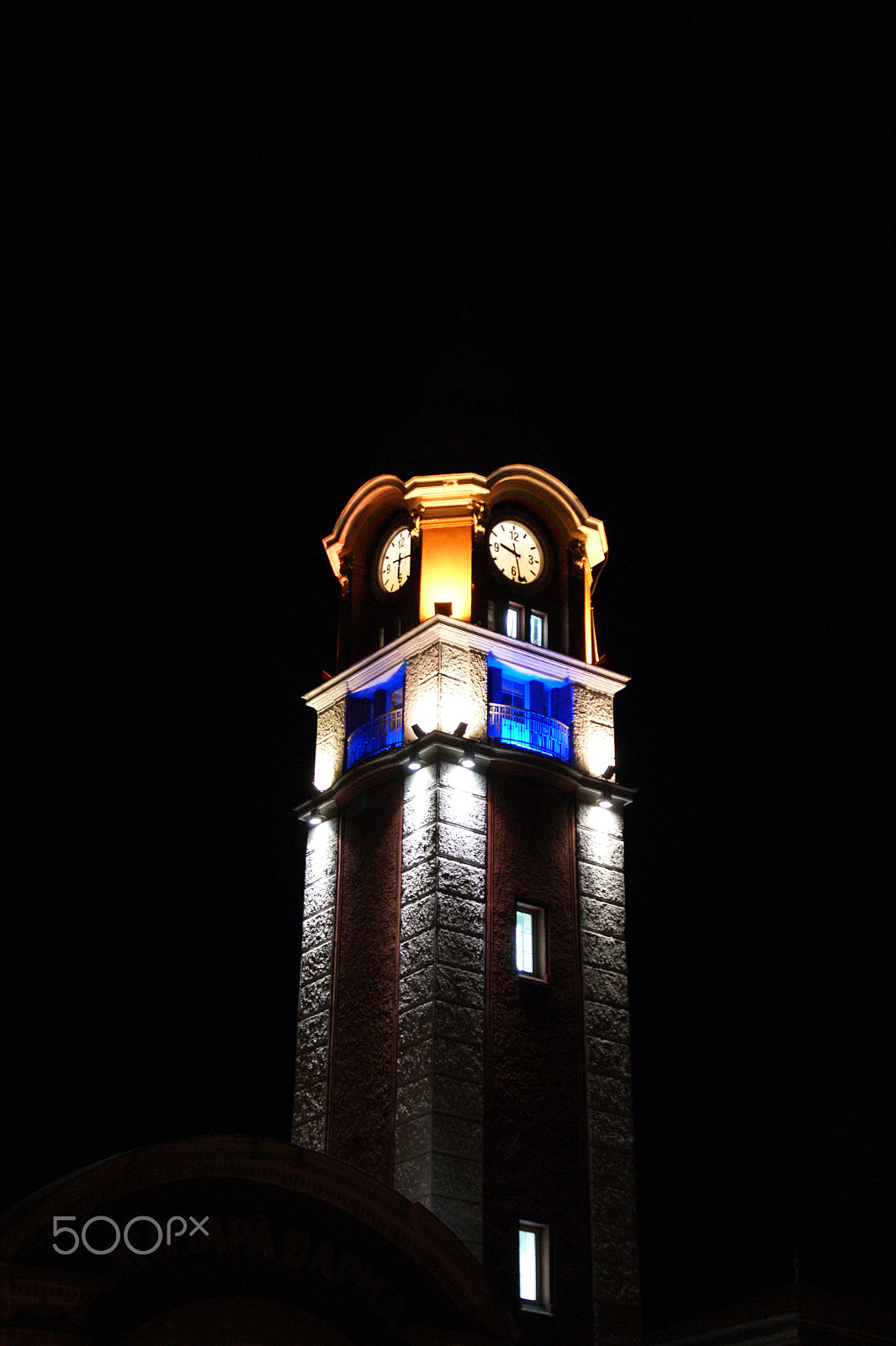 Sony DT 18-200mm F3.5-6.3 sample photo. Clocktower of varna railway station photography