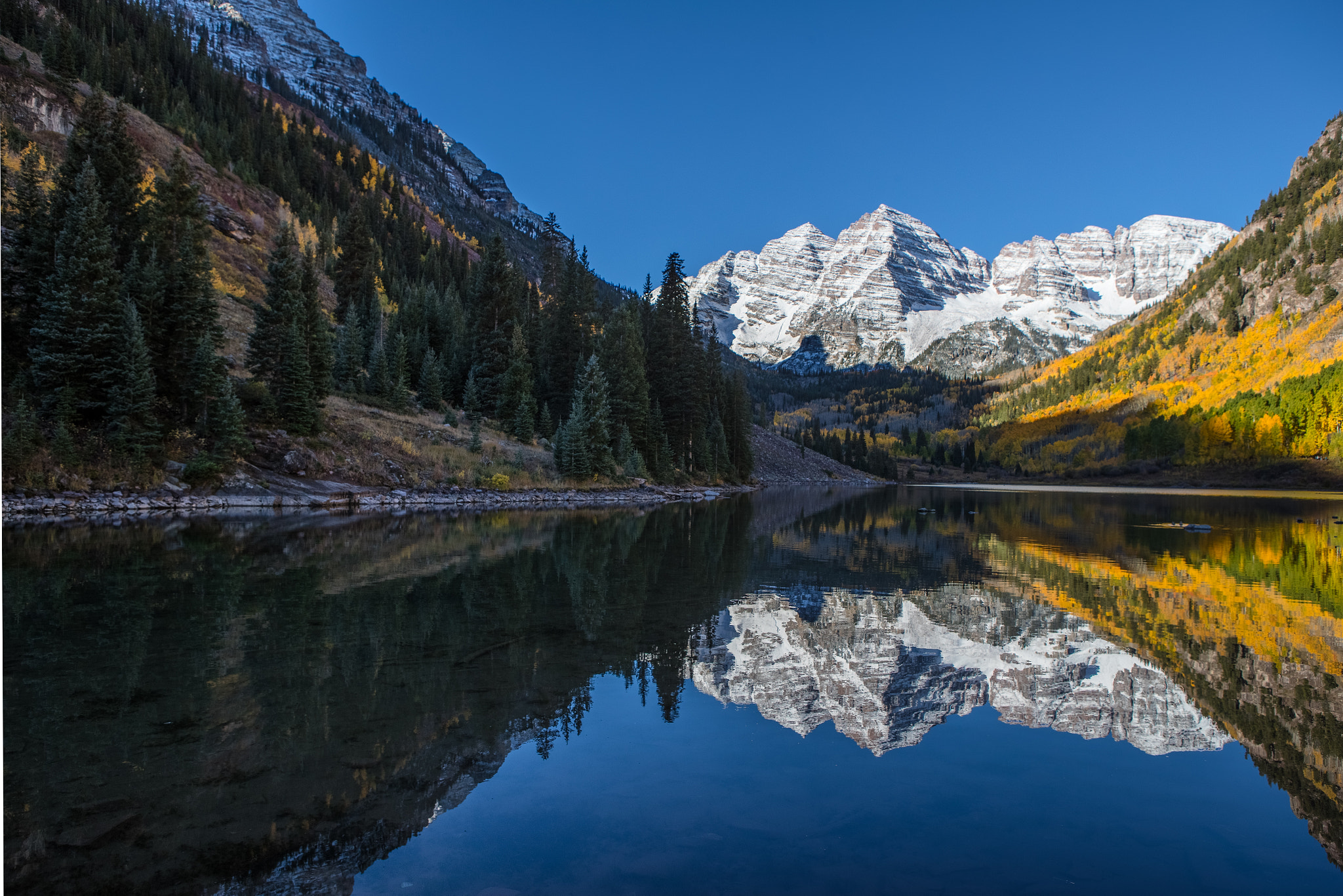 Canon EF 24-70mm F2.8L USM sample photo. Maroon bells fall 2016 photography