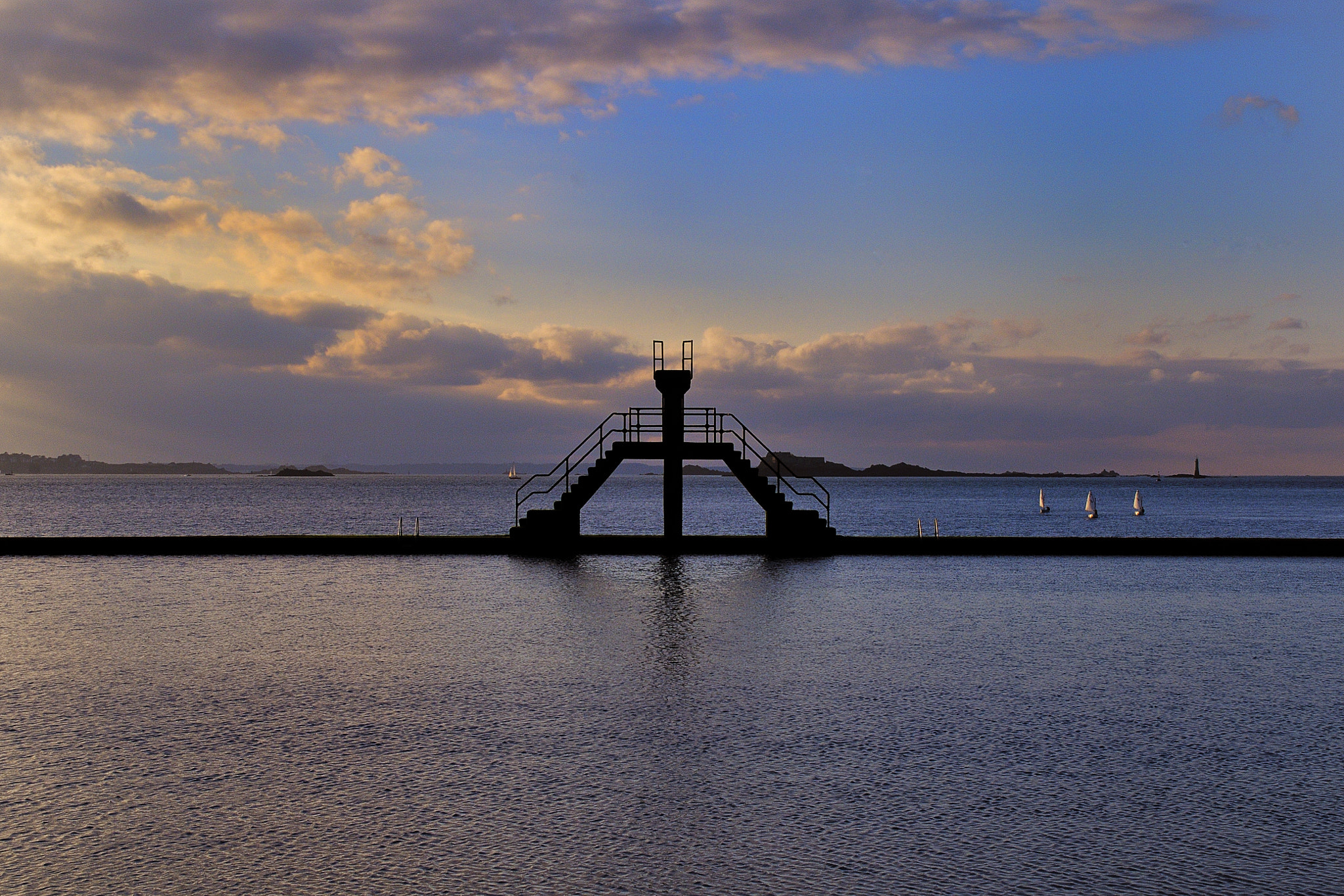 Nikon D300 sample photo. Seawater pool photography
