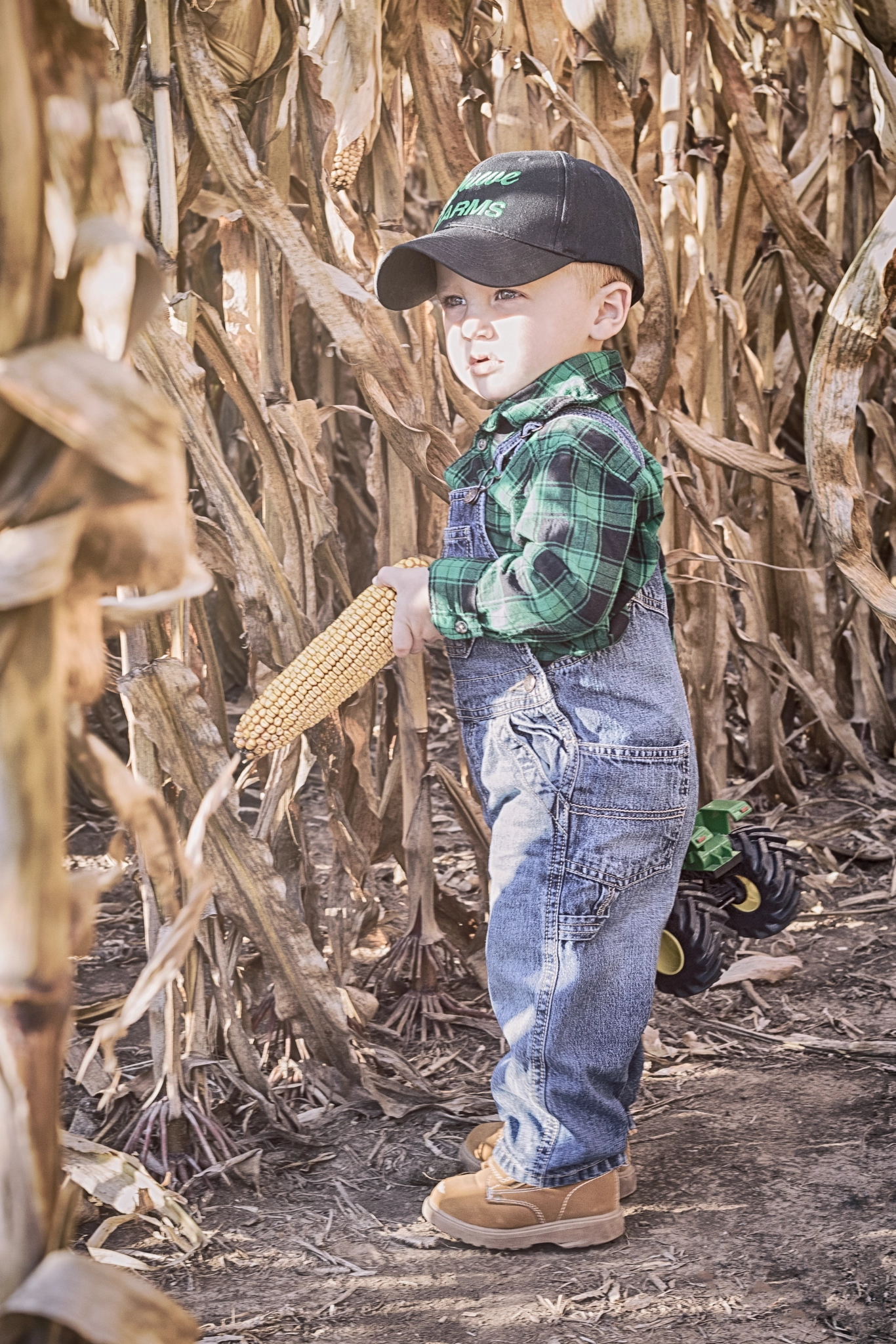 Canon EOS 760D (EOS Rebel T6s / EOS 8000D) sample photo. Corn portrait photography