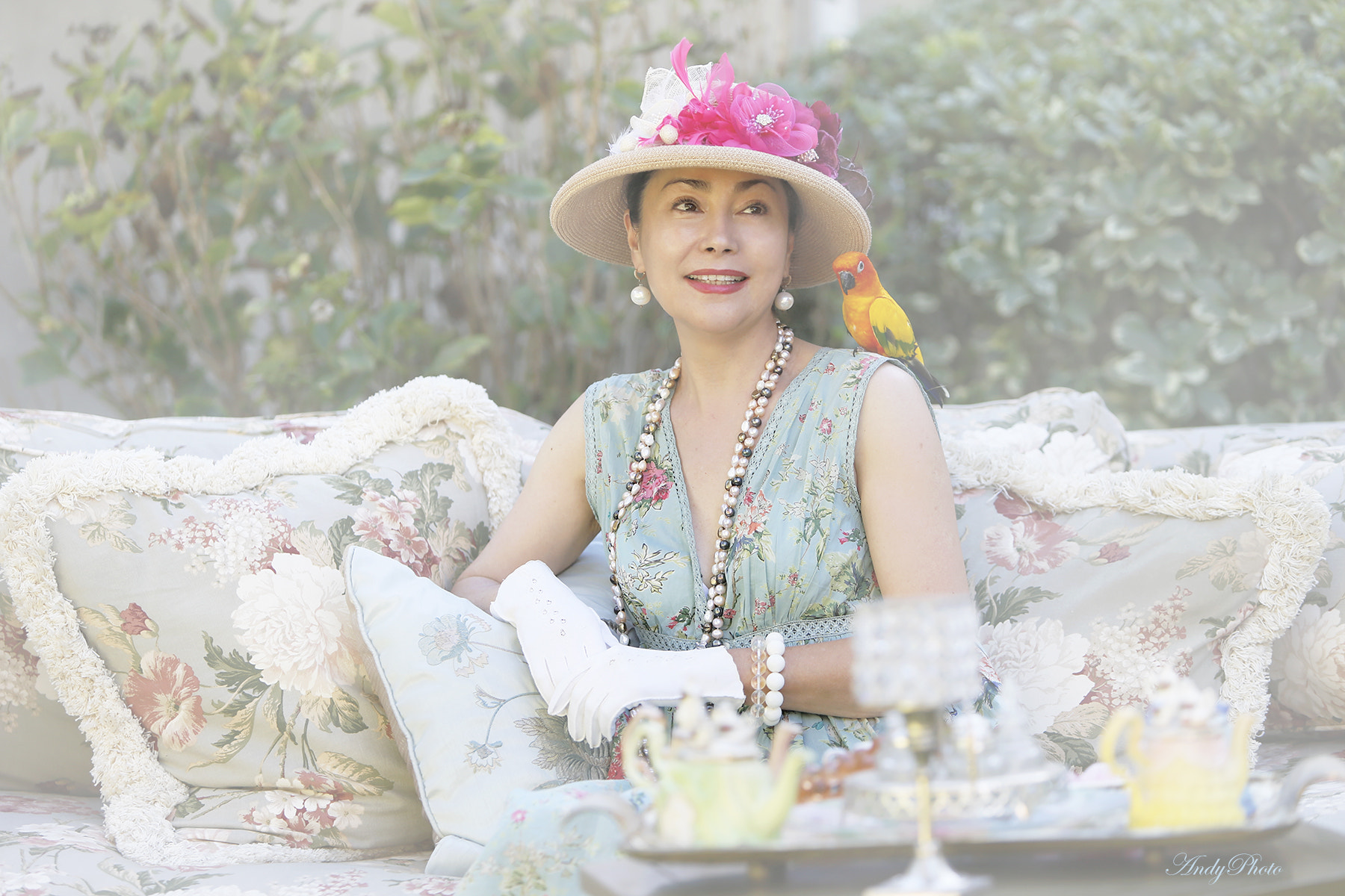 Canon EF 70-200mm F2.8L IS USM sample photo. Afternoon tea photography