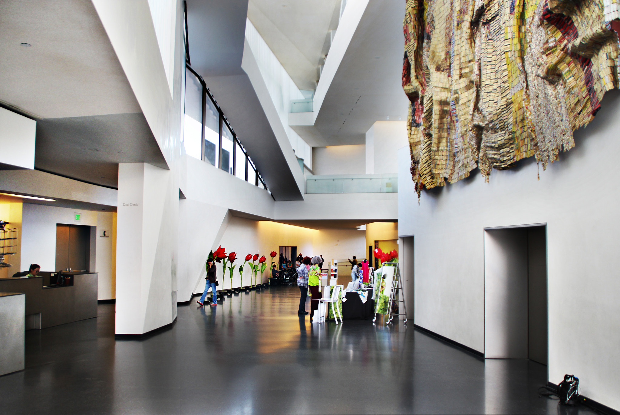 Canon EOS 600D (Rebel EOS T3i / EOS Kiss X5) sample photo. Nelson-atkins museum photography
