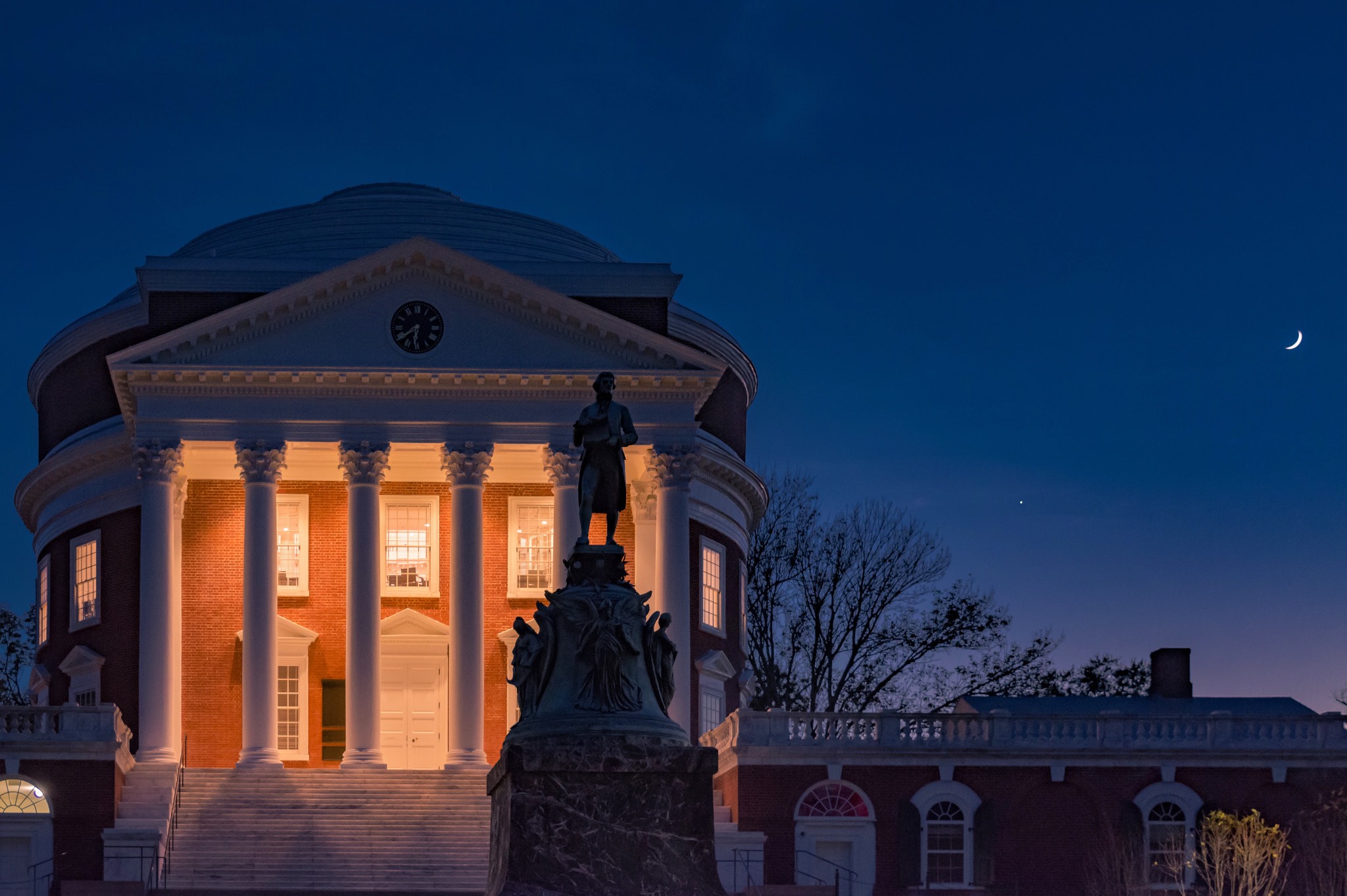 Tamron SP 24-70mm F2.8 Di VC USD sample photo. Nightfall at the rotunda - charlottesville, va photography