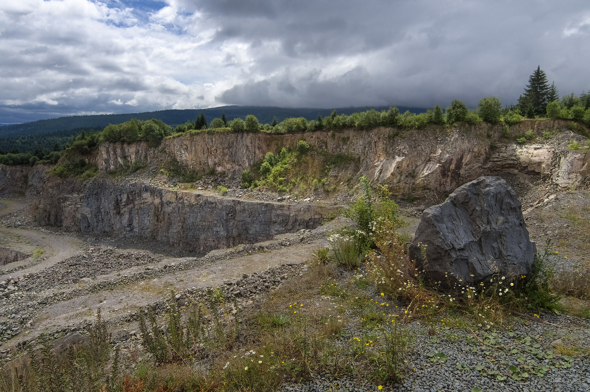 Sony SLT-A58 + 20mm F2.8 sample photo. Quarry photography