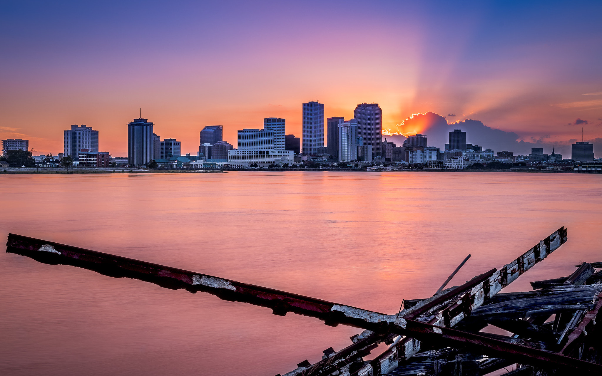 Nikon AF-S Nikkor 17-35mm F2.8D ED-IF sample photo. New orleans sunset photography