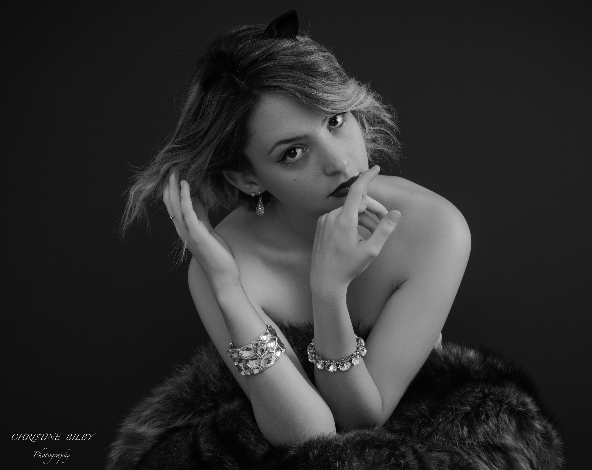 Nikon D810 + Nikon AF Nikkor 50mm F1.4D sample photo. Andrha in vintage fur and diamonds photography