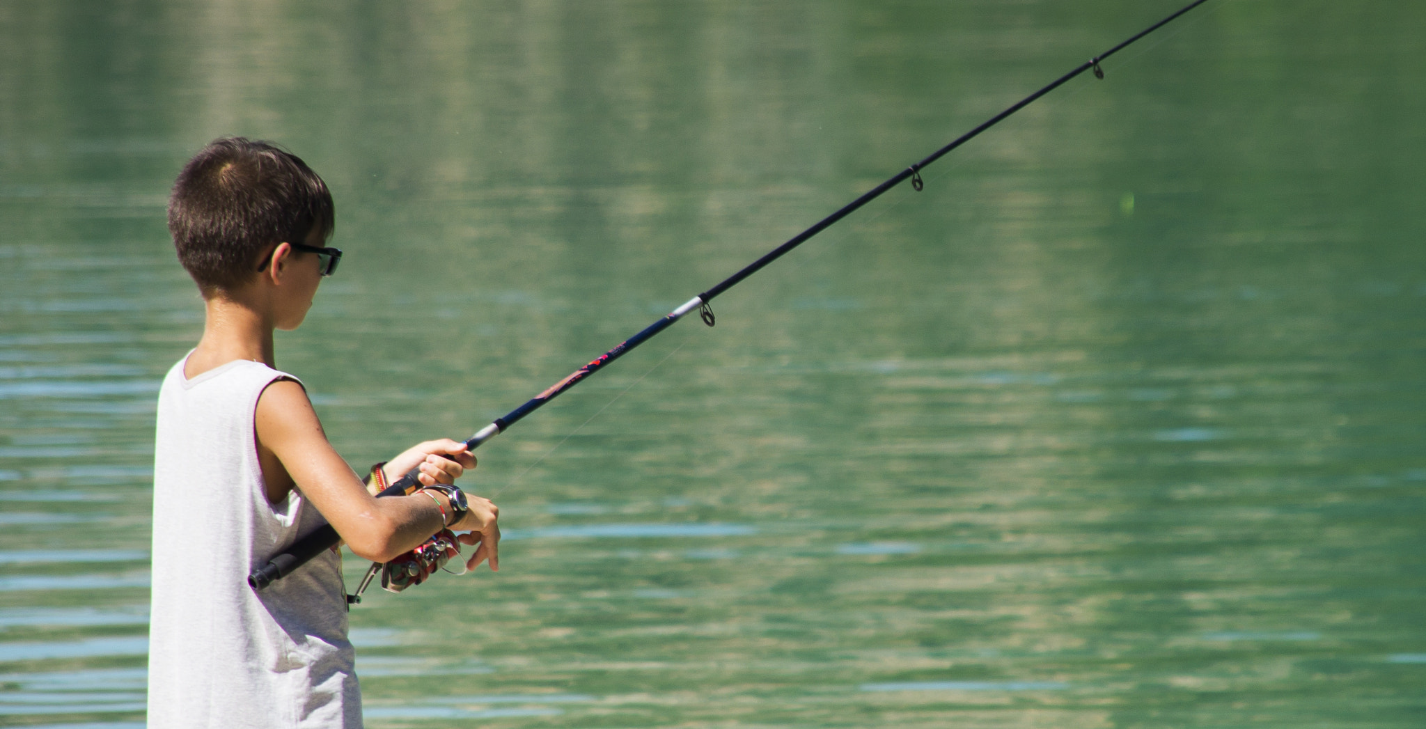 Sony SLT-A58 + Sigma 18-200mm F3.5-6.3 DC sample photo. Fishing photography