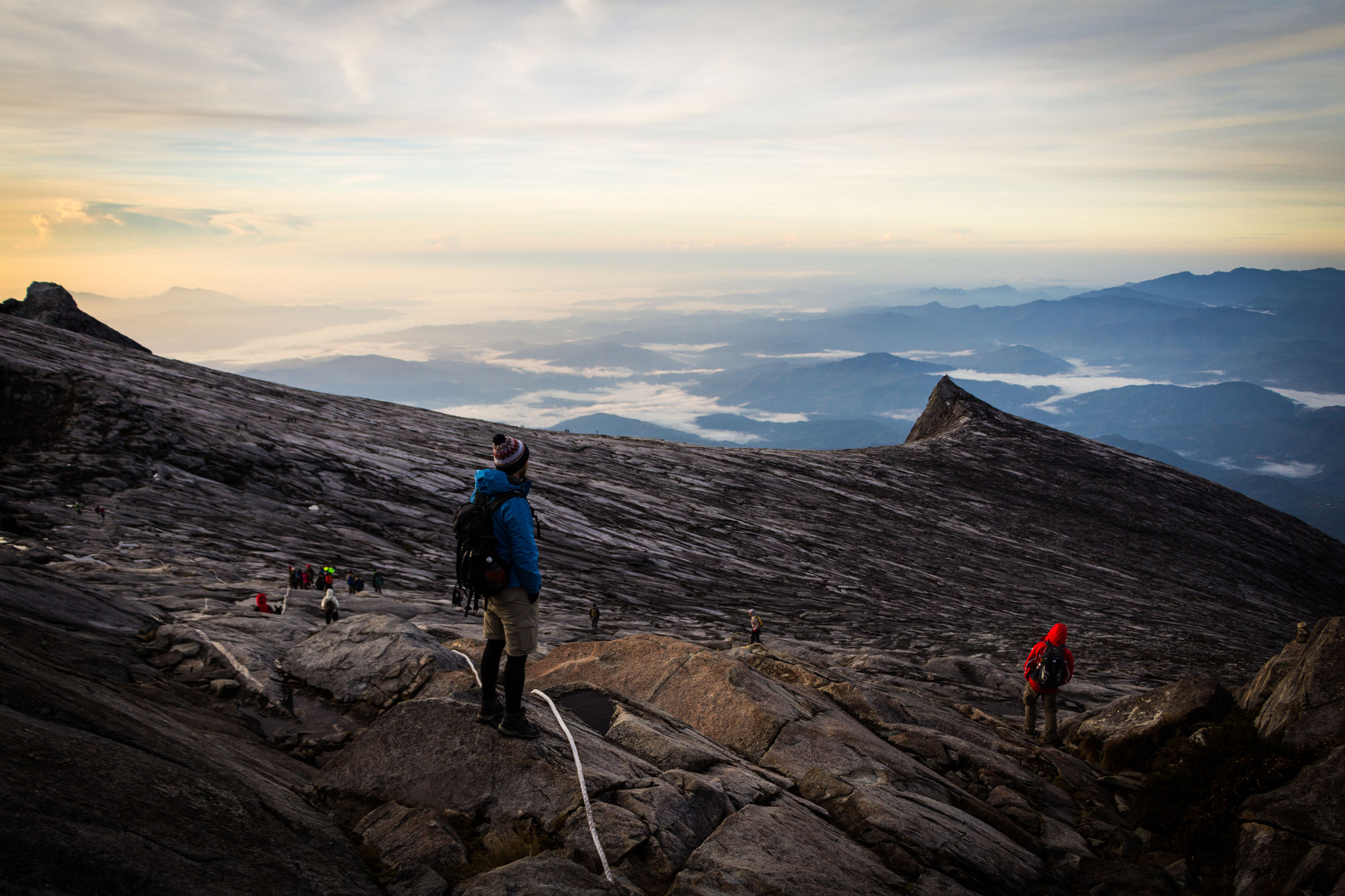 Canon EOS 600D (Rebel EOS T3i / EOS Kiss X5) sample photo. Sunrise at 4095m photography
