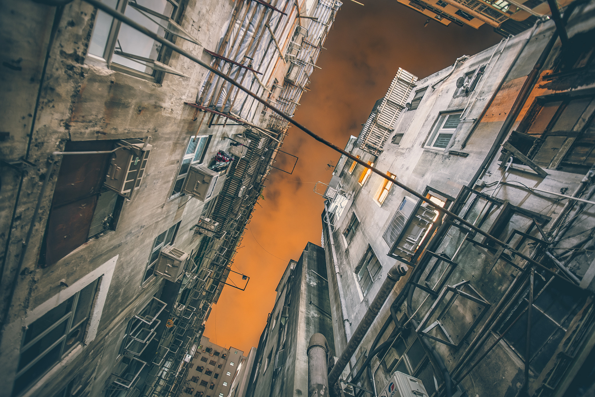 Sony a7S + Minolta AF 17-35mm F2.8-4 (D) sample photo. Dante's inferno. 1st circle. photography