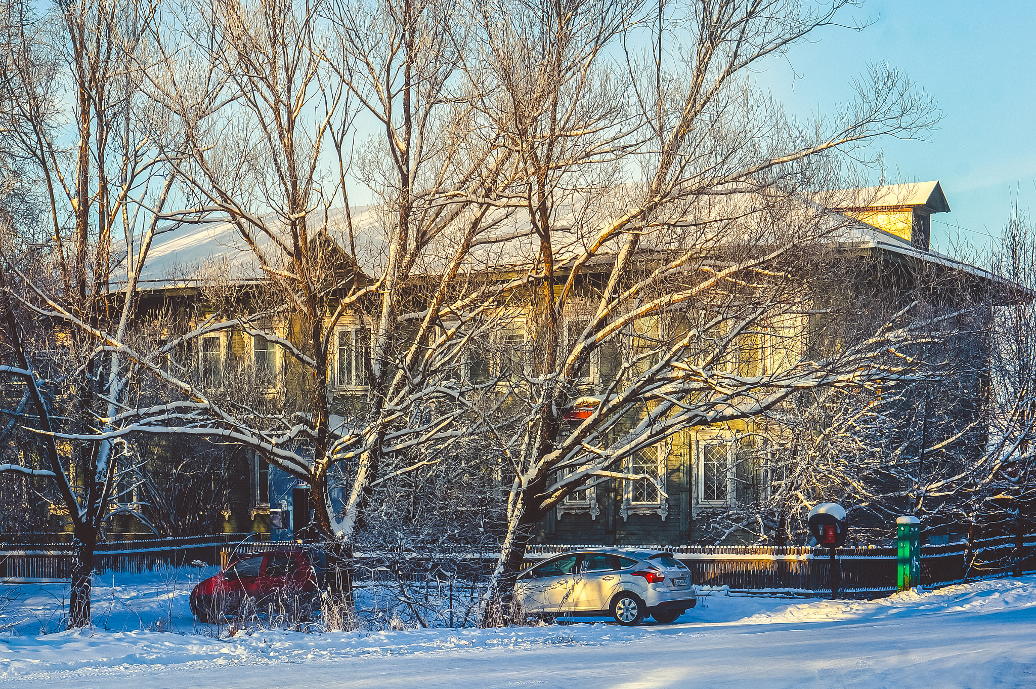 Sony Alpha NEX-6 + E 50mm F1.8 OSS sample photo. Would you like to live here? photography