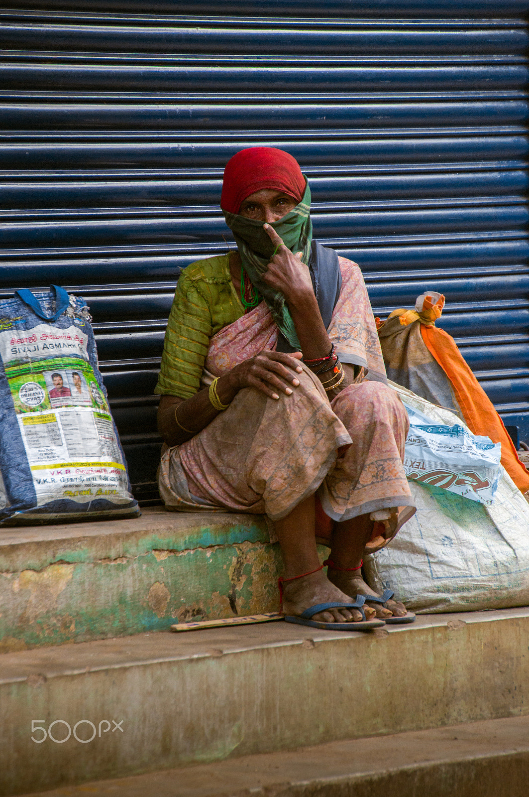 Sony SLT-A57 + Tamron 18-270mm F3.5-6.3 Di II PZD sample photo. Homeless photography