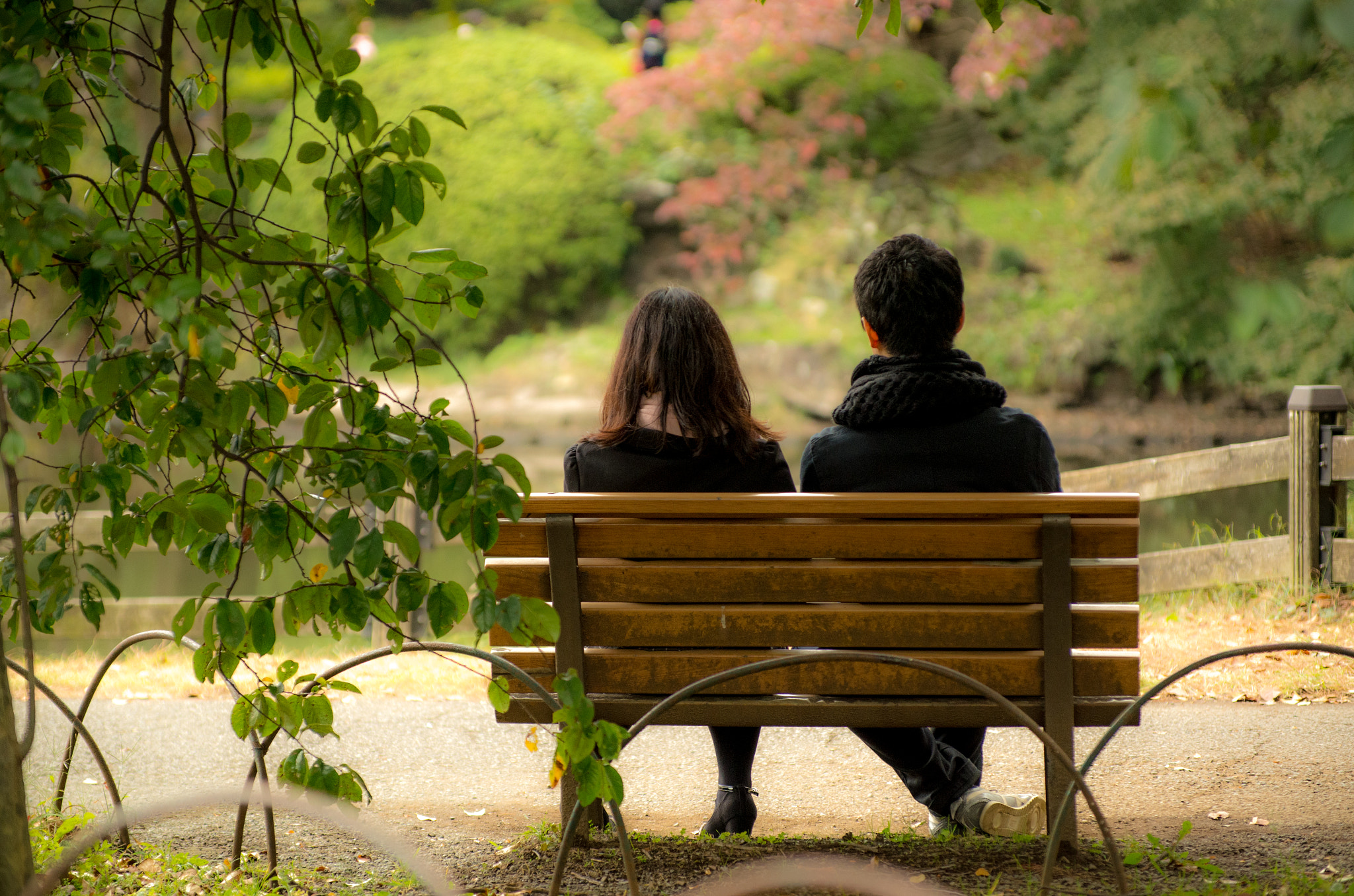 Pentax smc DA* 50-135mm F2.8 ED (IF) SDM sample photo. Couple photography