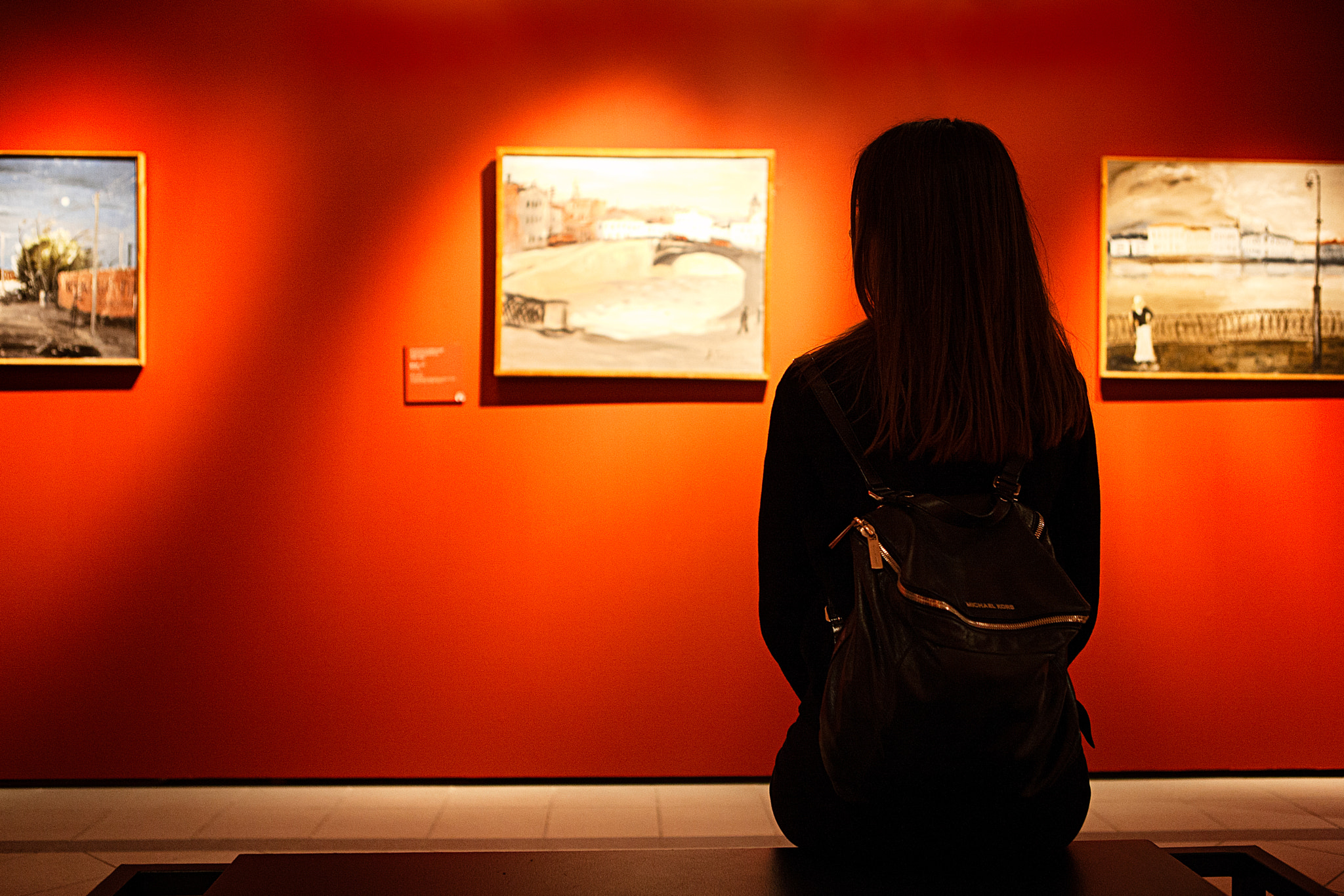 Canon EOS-1Ds Mark III sample photo. Art gallery photography