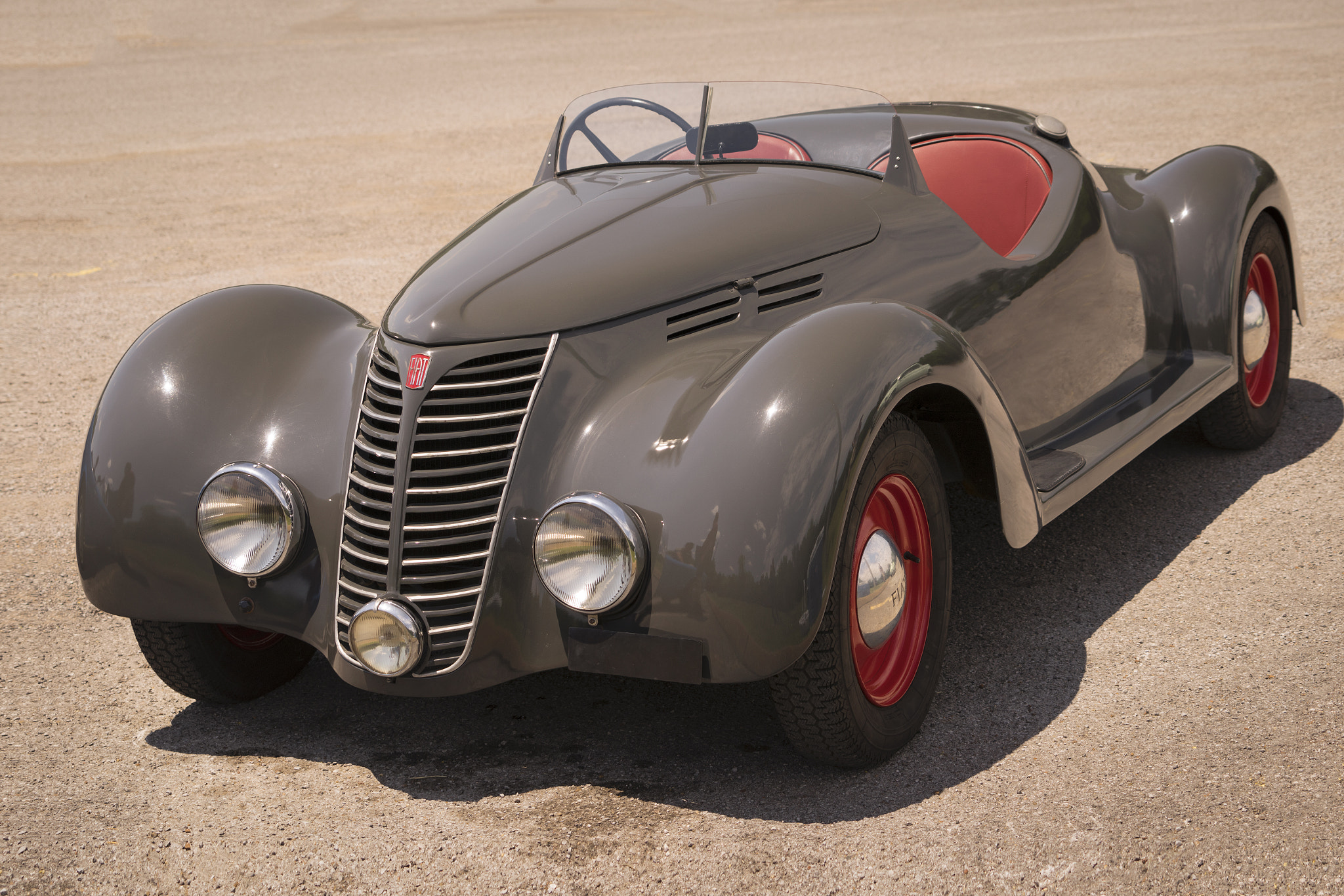 Sony a7R + Sony FE 70-200mm F4 G OSS sample photo. 1939 fiat 508c balilla 1100 photography