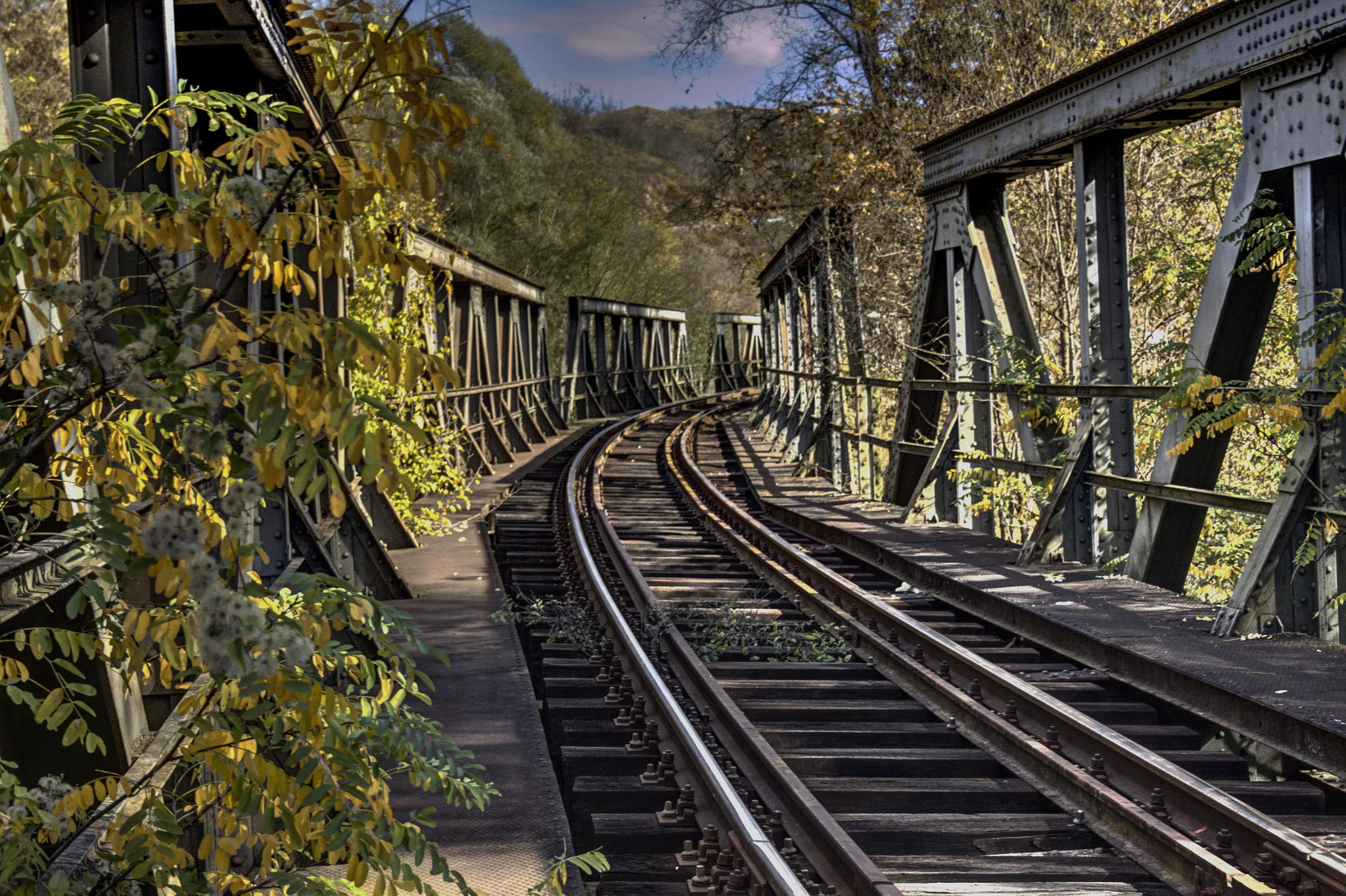 Canon EOS 50D sample photo. Railroad bridge photography
