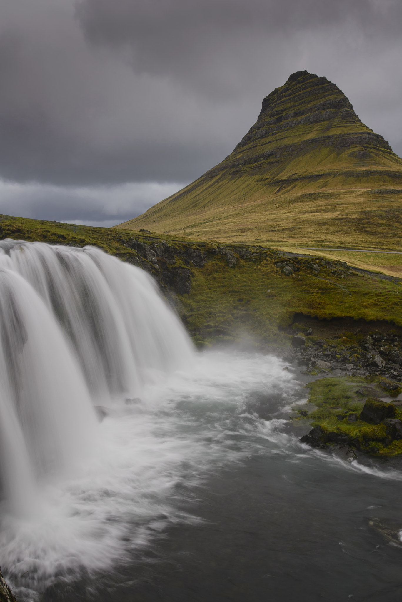 Nikon AF-S Nikkor 18-35mm F3.5-4.5G ED sample photo. Kirkjufellsfoss, iceland photography
