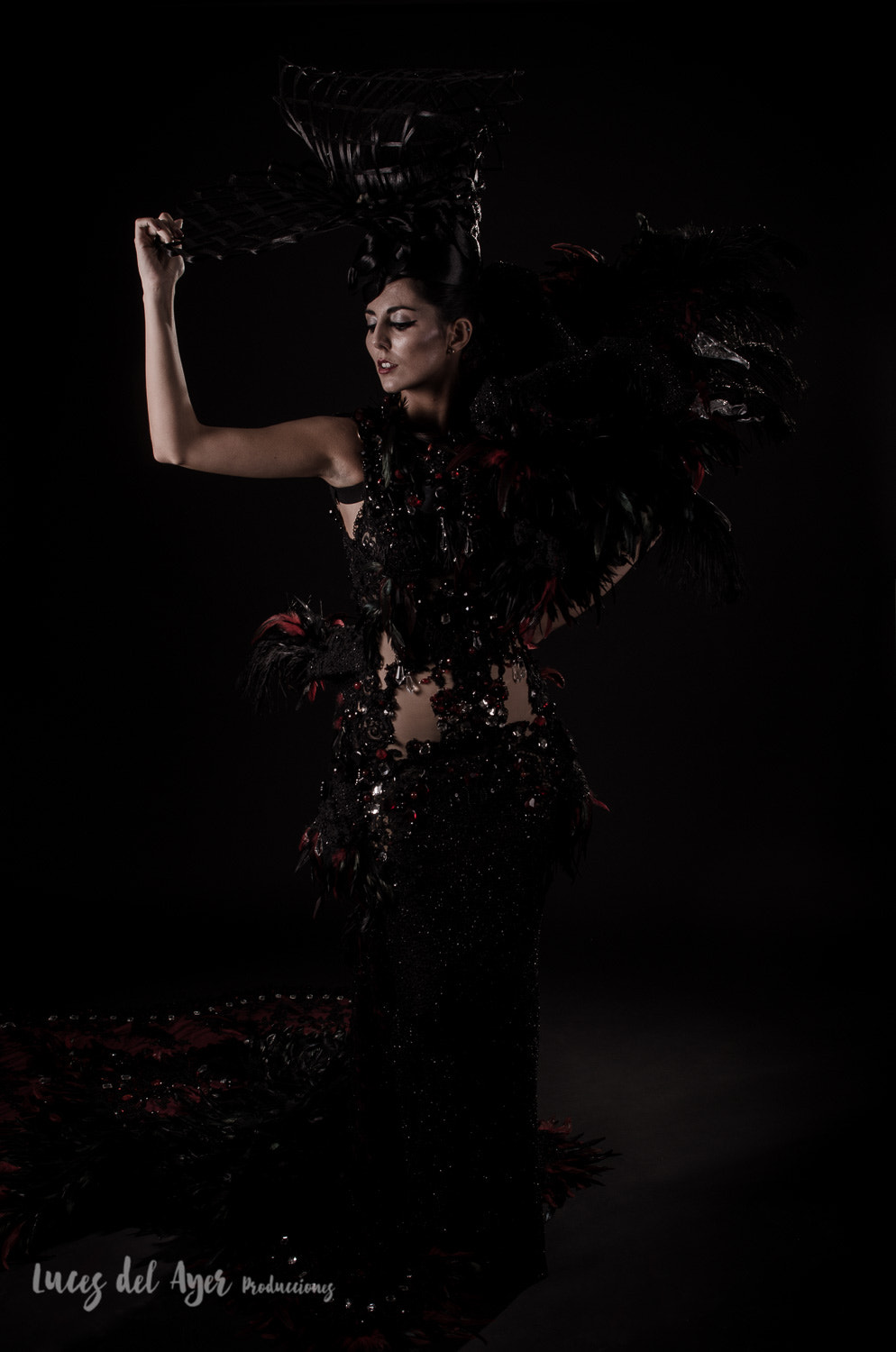 AF Zoom-Nikkor 28-105mm f/3.5-4.5D IF sample photo. Fengofobia - fashion parade photography