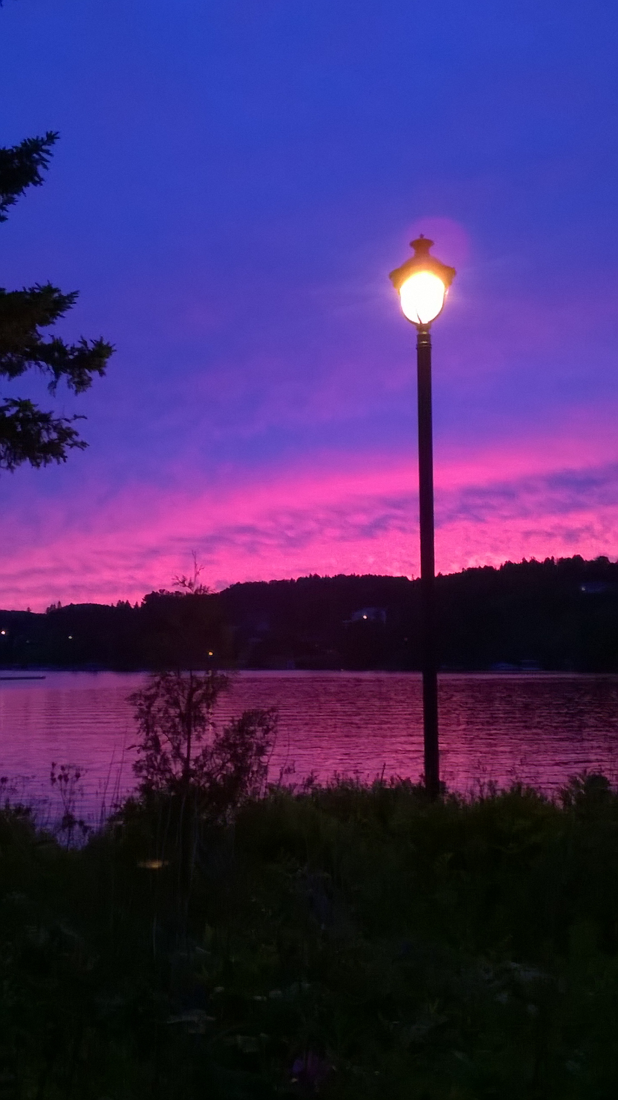 Nokia Lumia 635 sample photo. Magic sky photography