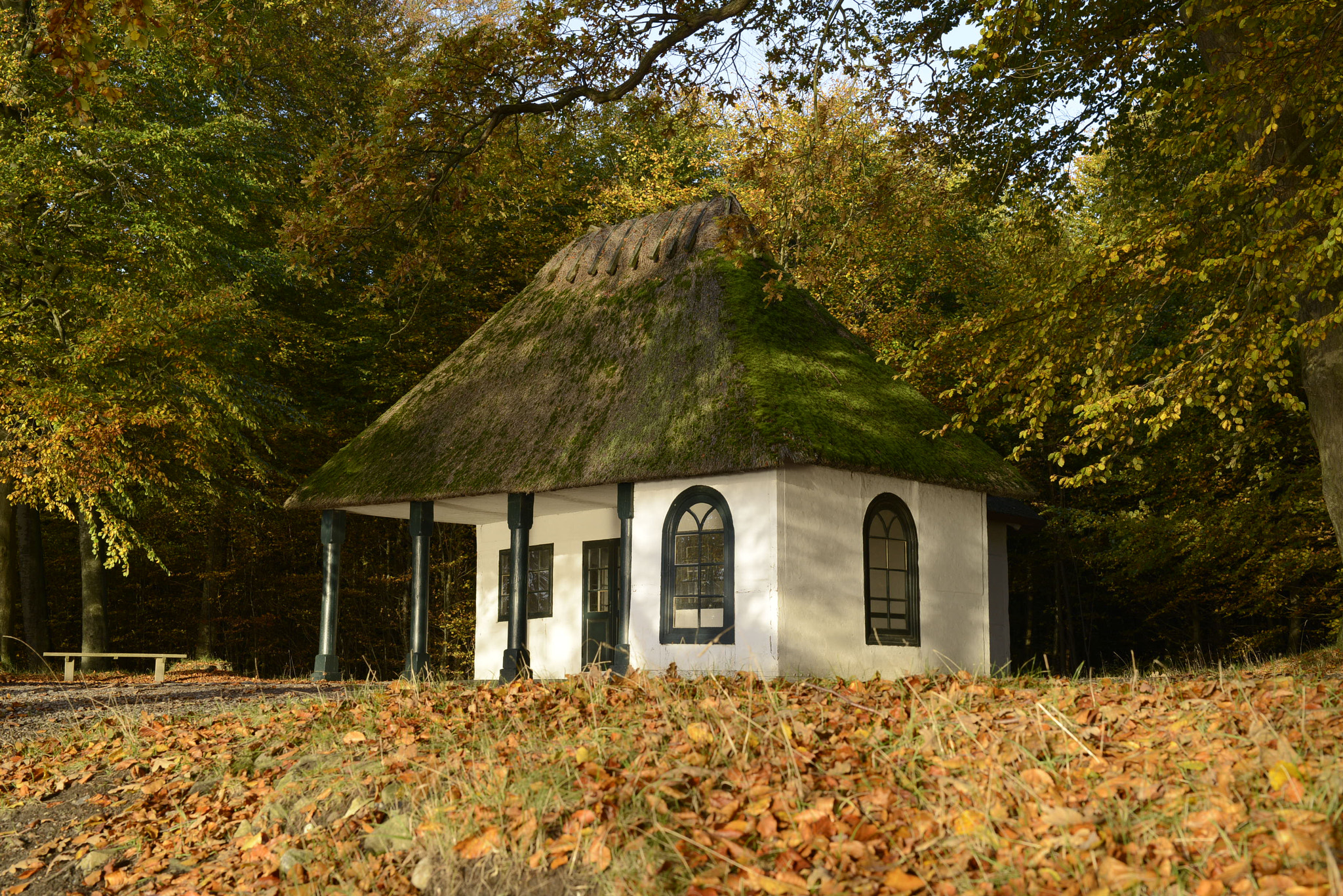 Nikon D800E + Sigma 50mm F1.4 DG HSM Art sample photo. The general's arbour is a small thatched house in  ... photography