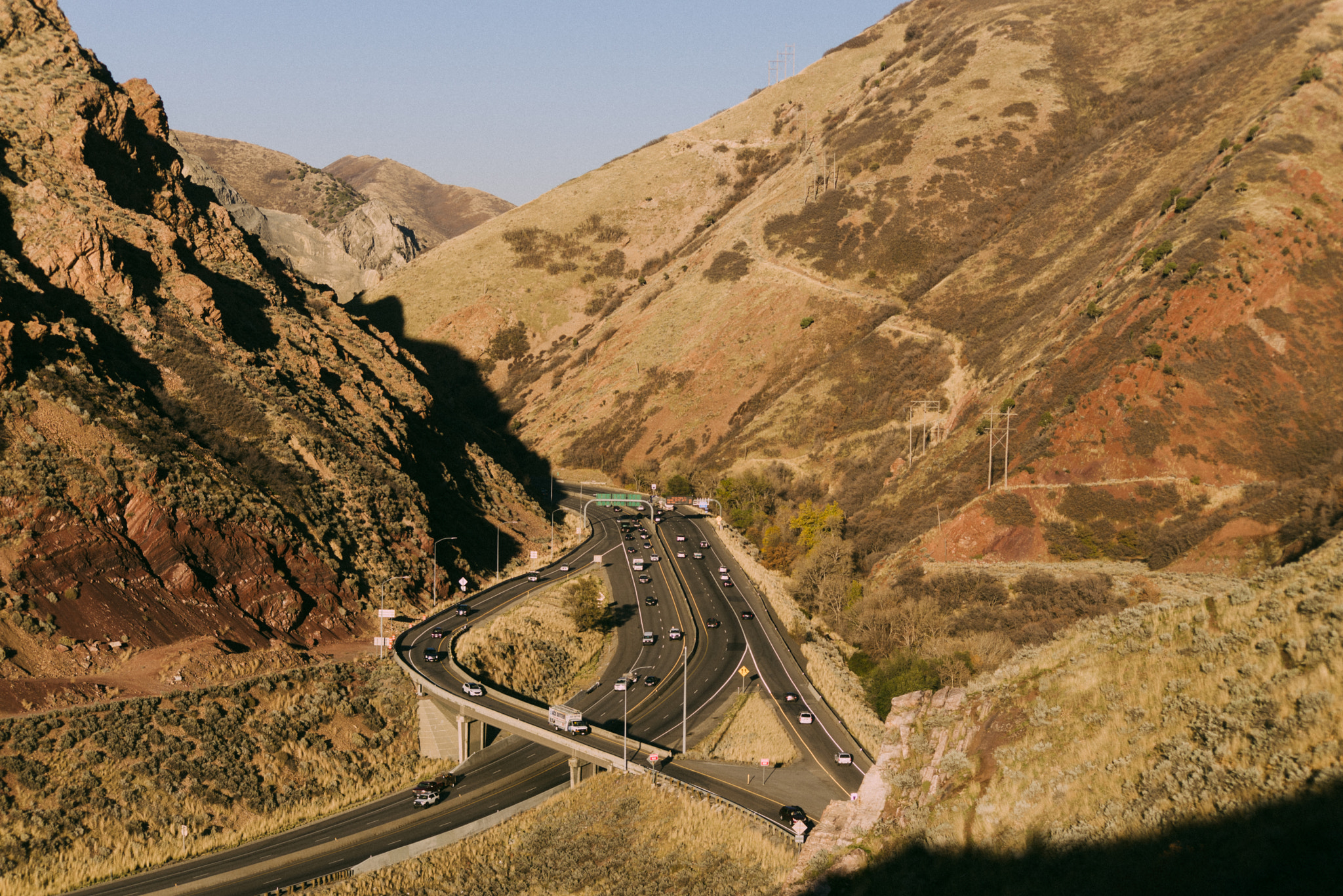 Sigma 70-300mm F4-5.6 APO DG Macro sample photo. Canyon highway in utah photography