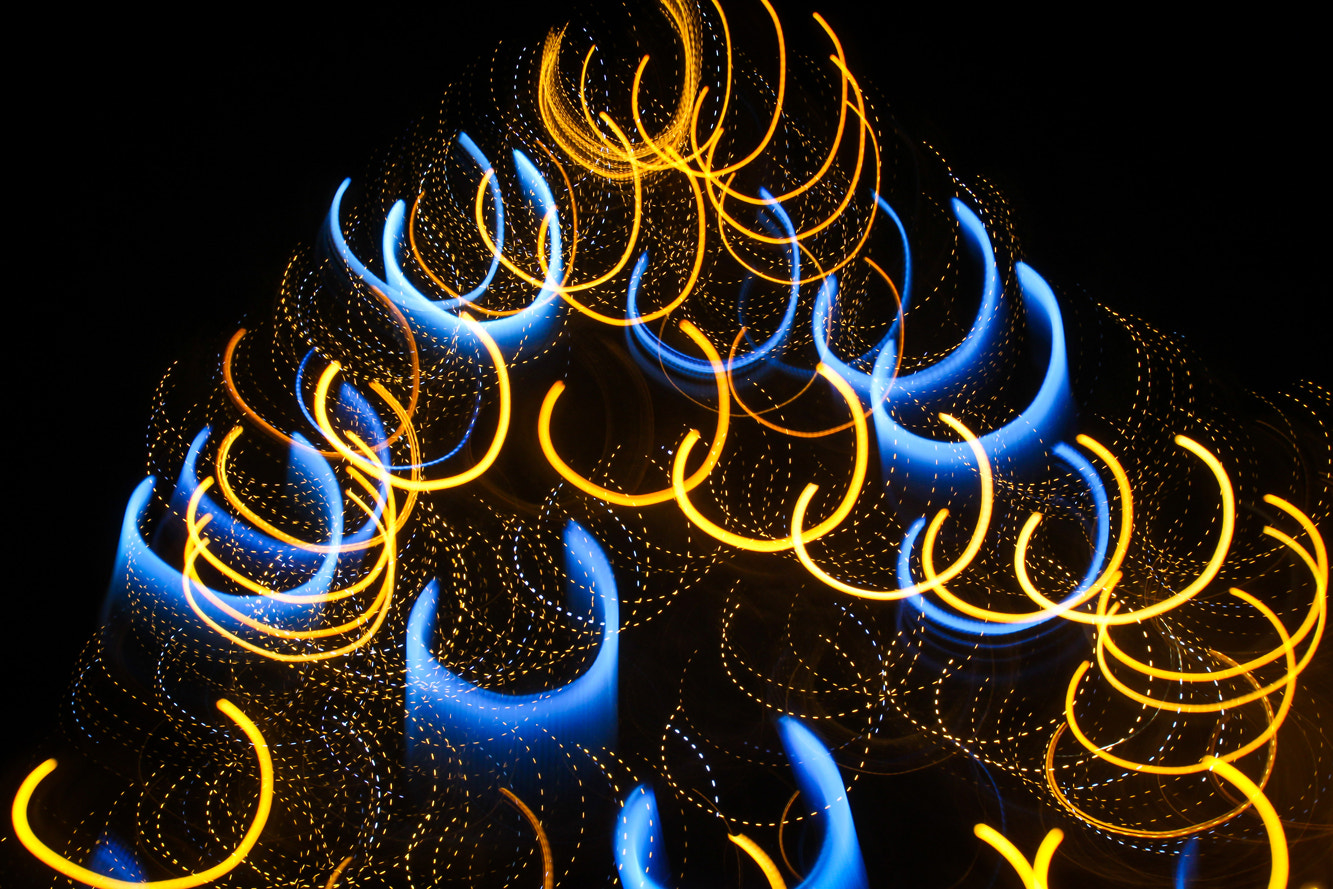 Canon EOS 60D + Canon EF 16-35mm F2.8L USM sample photo. Yellow and blue photography