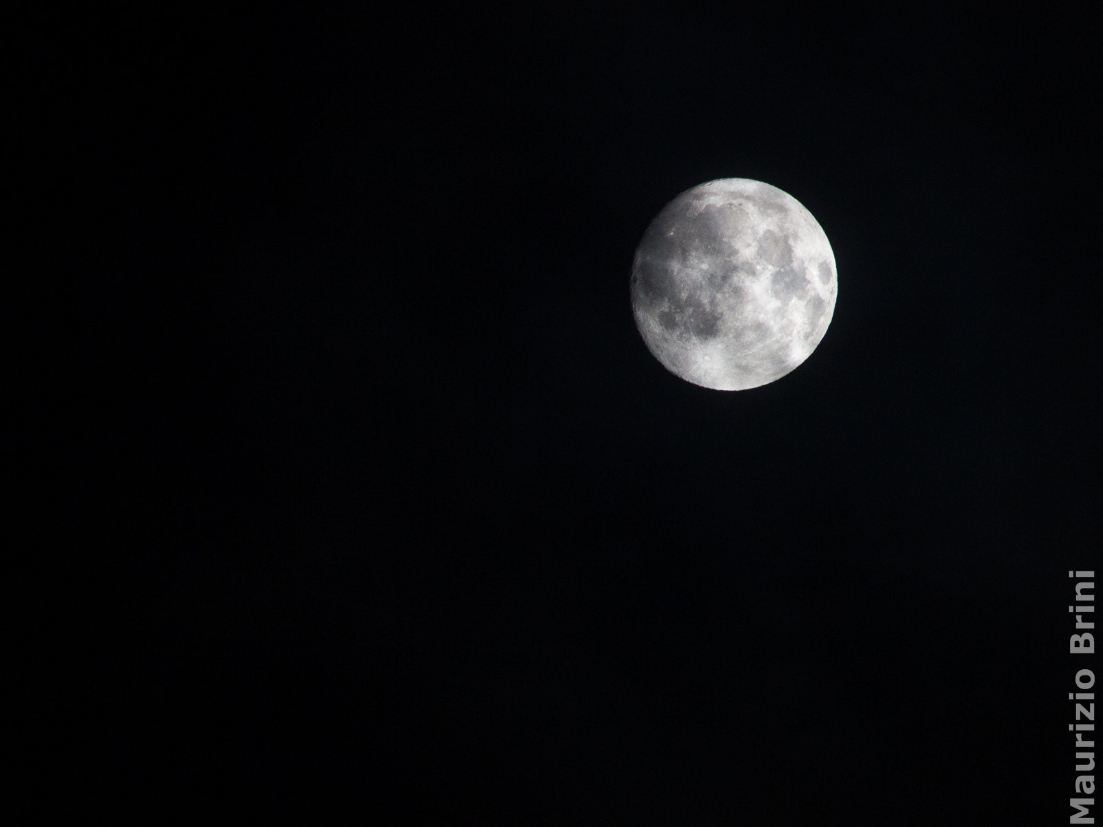 Canon EF 75-300mm F4.0-5.6 IS USM sample photo. Just to the moon photography