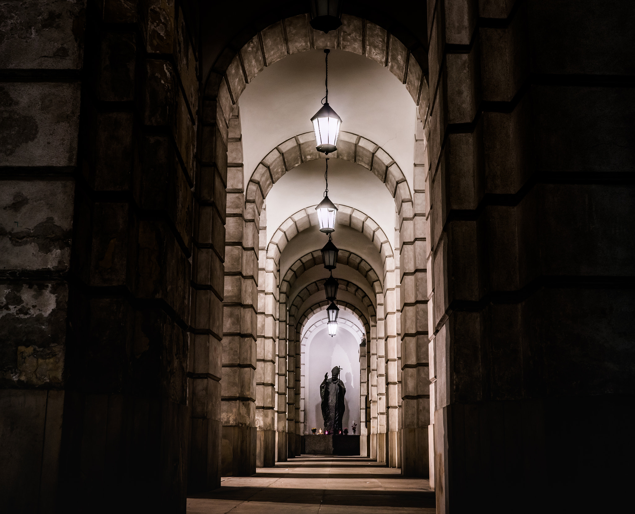 Panasonic Lumix DMC-GX8 + LUMIX G 20/F1.7 II sample photo. The streets of warsaw at night. photography