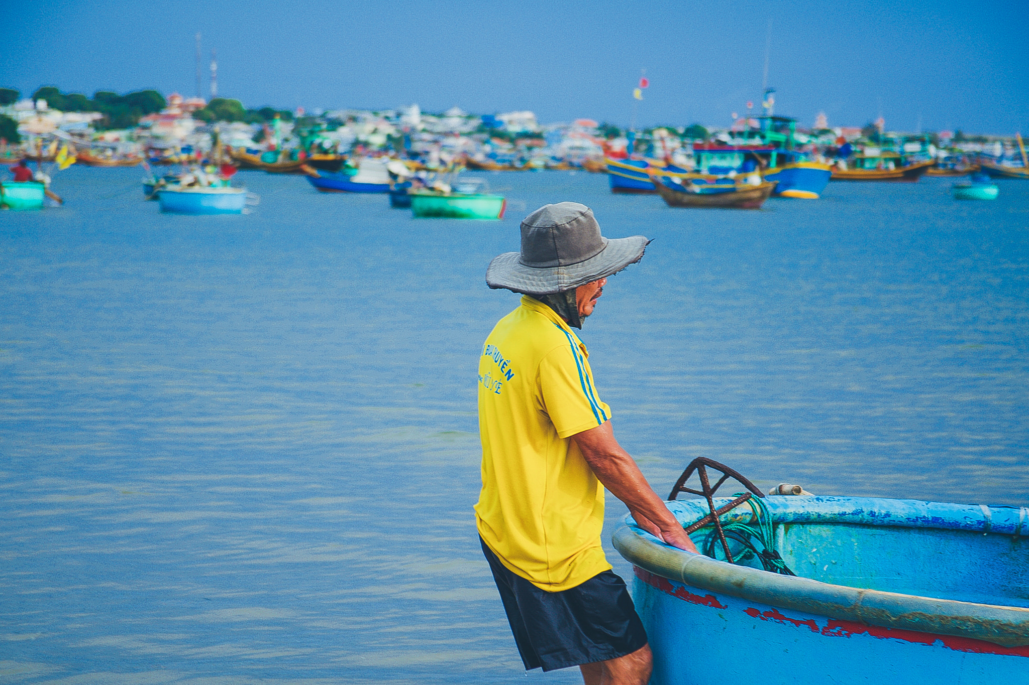 Pentax K-5 sample photo. Làng chài mũi né photography