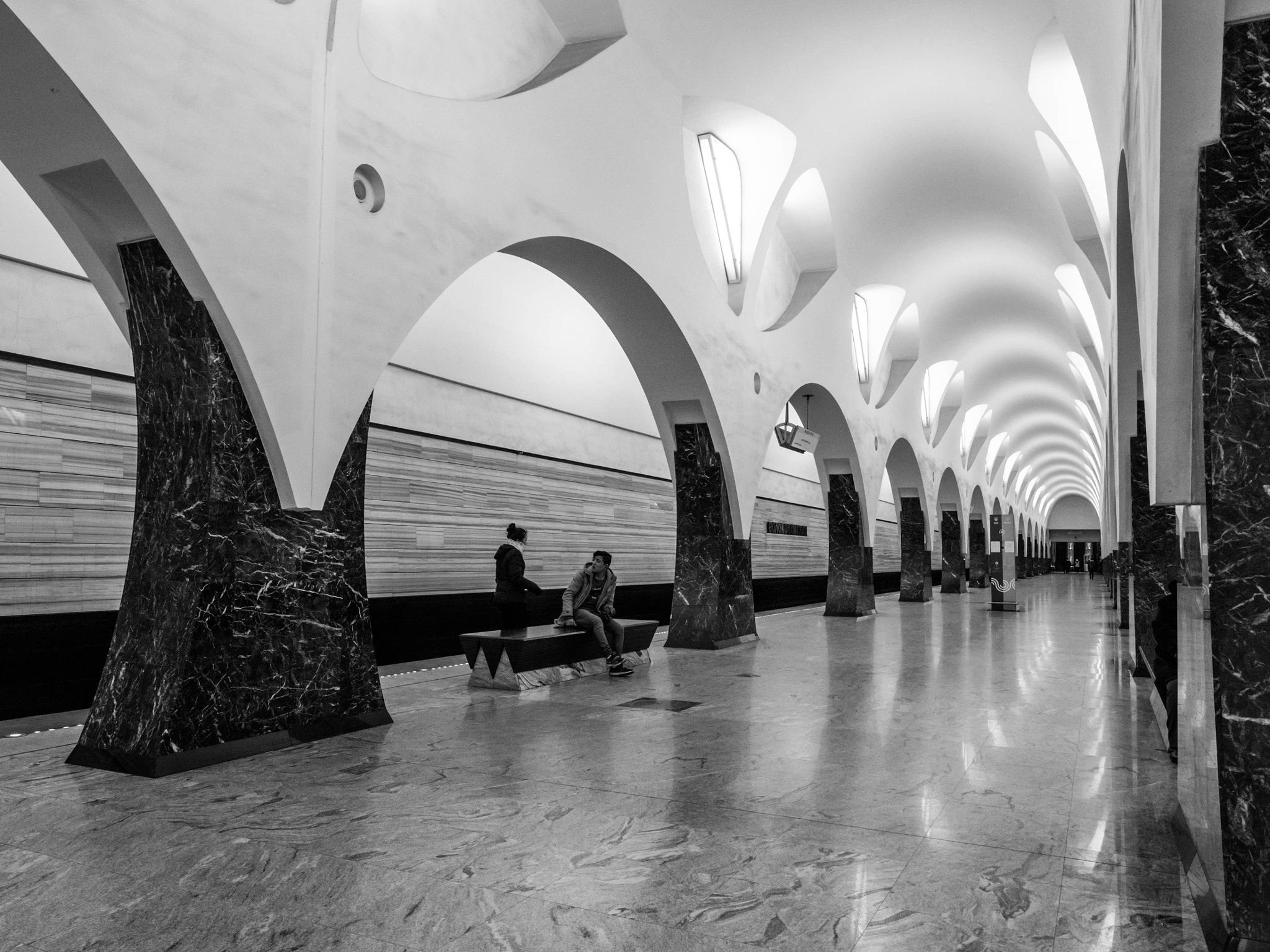 Panasonic Lumix DMC-GH4 + Olympus M.Zuiko Digital ED 12-40mm F2.8 Pro sample photo. Volokolamskaya (moscow metro) photography