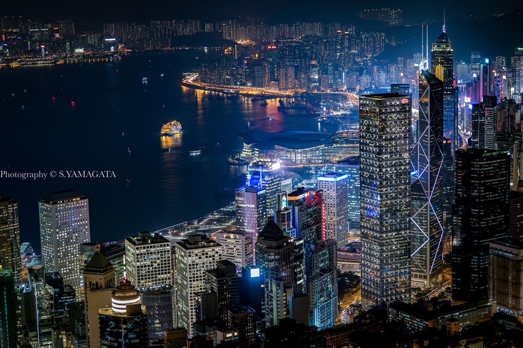 Sony Planar T* FE 50mm F1.4 ZA sample photo. Night harbour photography