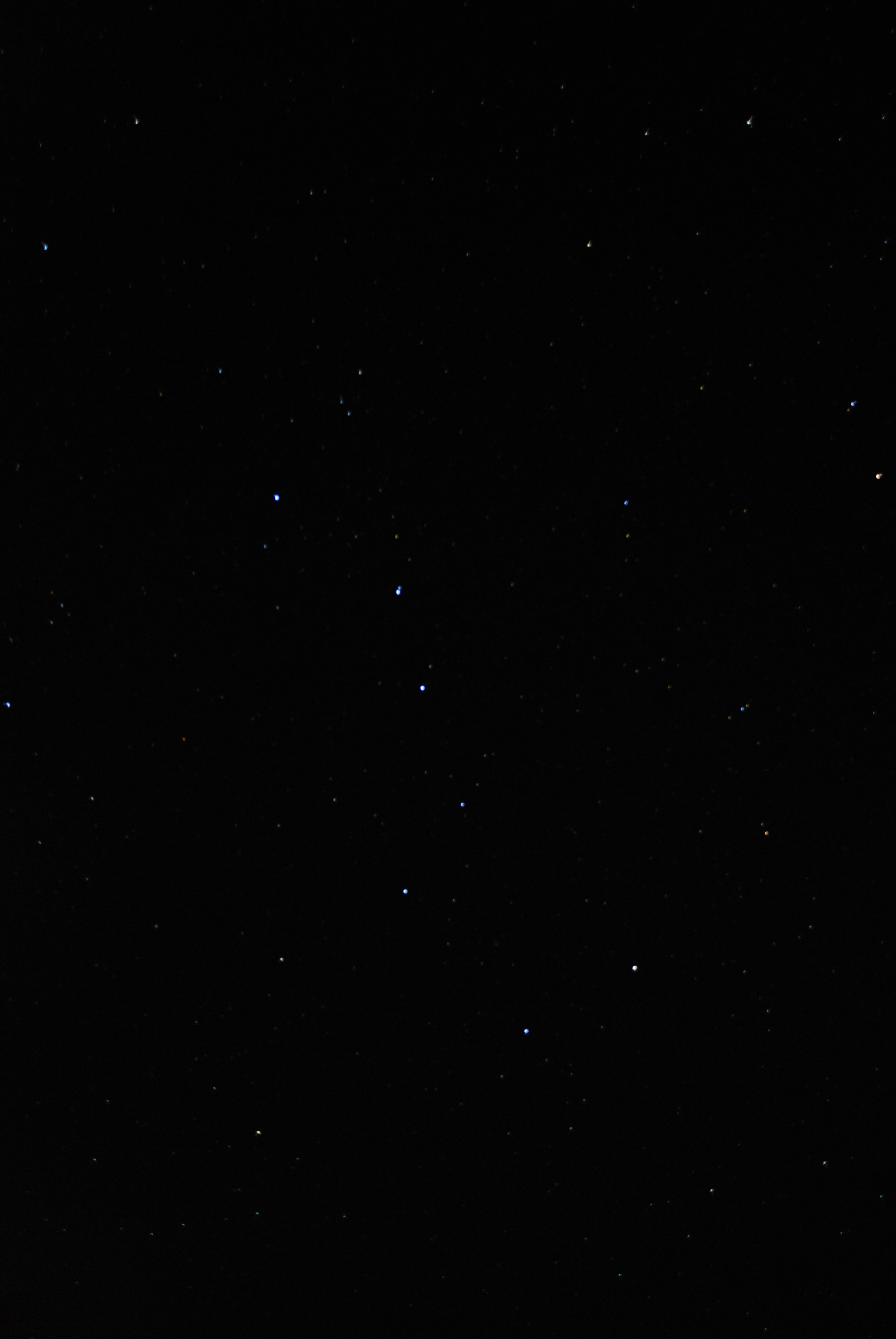 Sigma 17-70mm F2.8-4 DC Macro OS HSM sample photo. Carro photography