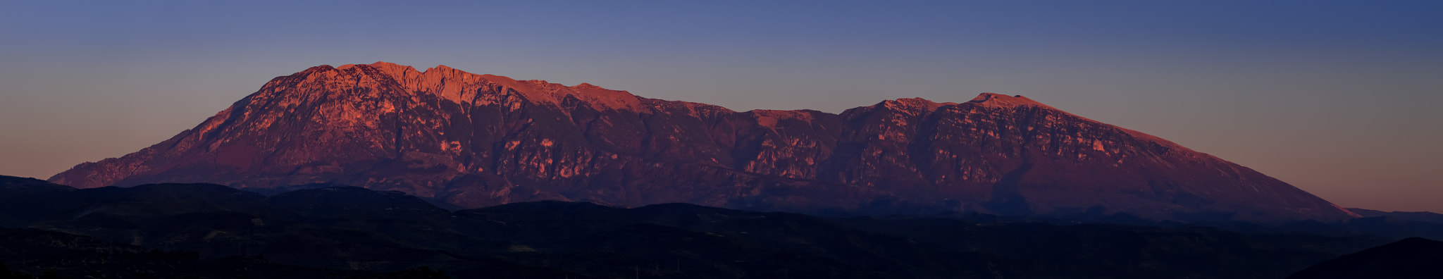 Canon EF-S 55-250mm F4-5.6 IS STM sample photo. Mount tomorr photography