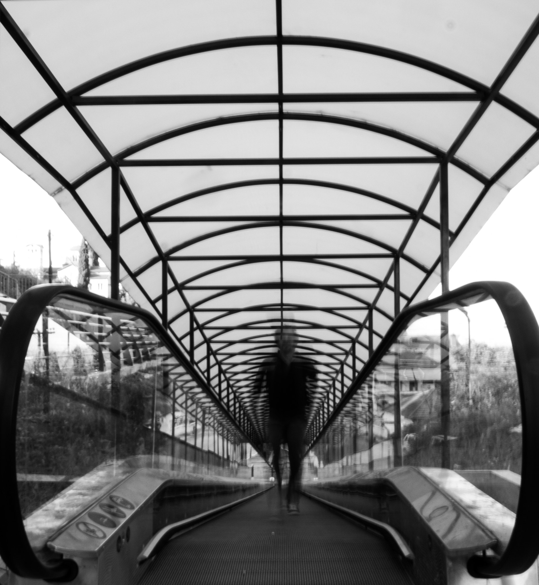 Olympus PEN E-P1 sample photo. Escalator photography