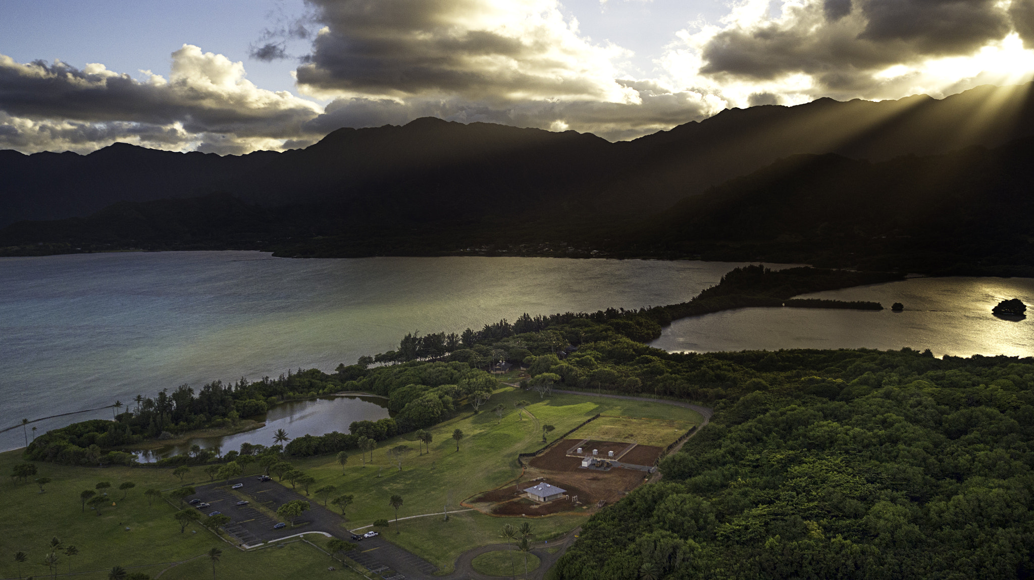 DJI FC550 sample photo. Ko'olau sunset photography