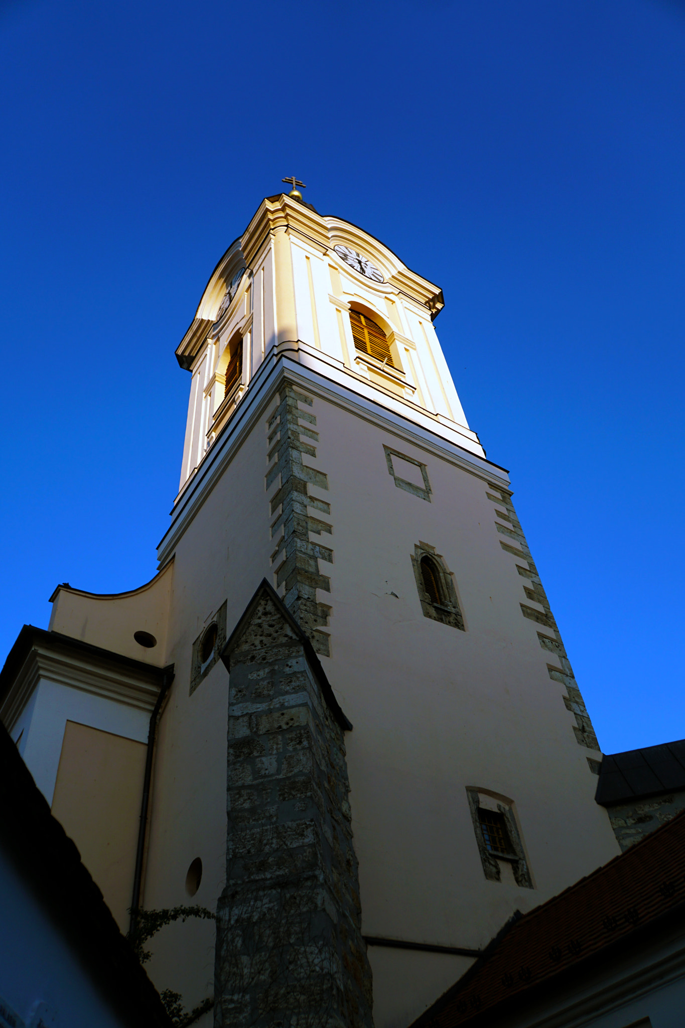 Sony E 18-200mm F3.5-6.3 OSS LE sample photo. Spire photography