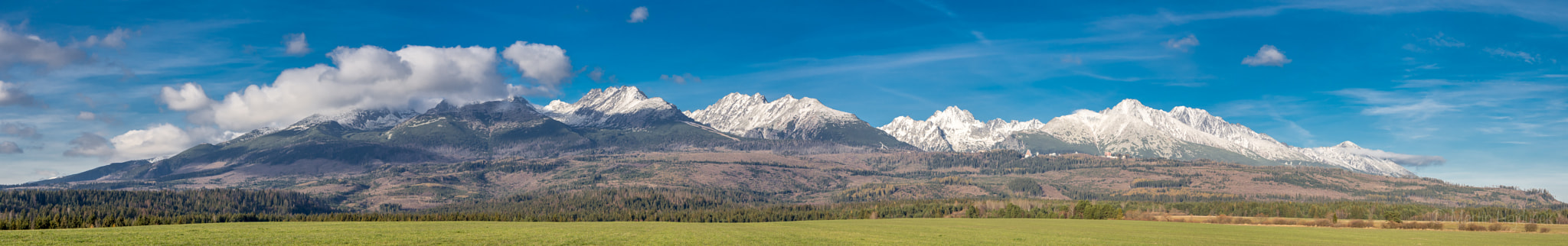 Panasonic Lumix G X Vario 12-35mm F2.8 ASPH Power OIS sample photo. The high tatras panorama photography